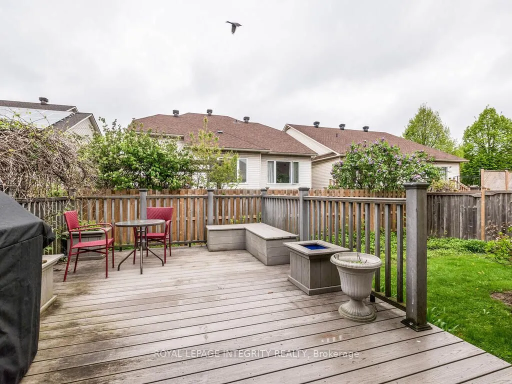 223 Willow Creek Circle