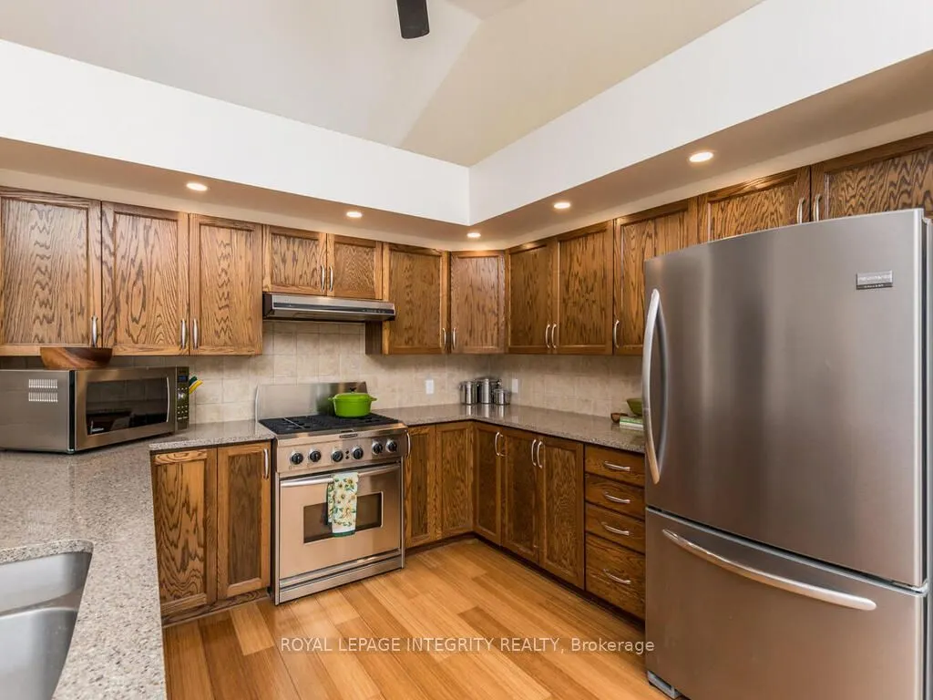 223 Willow Creek Circle