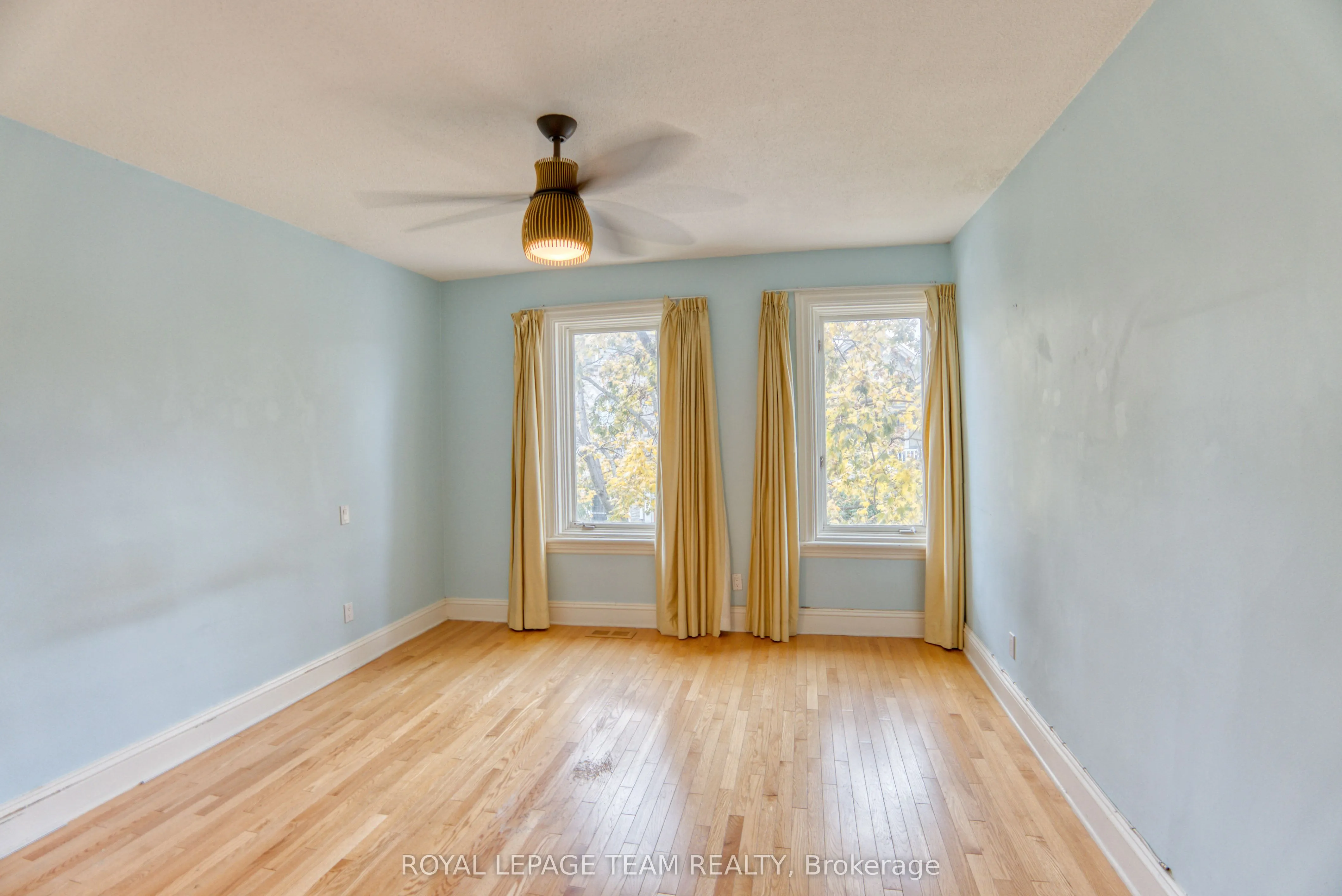 87 Guigues Avenue