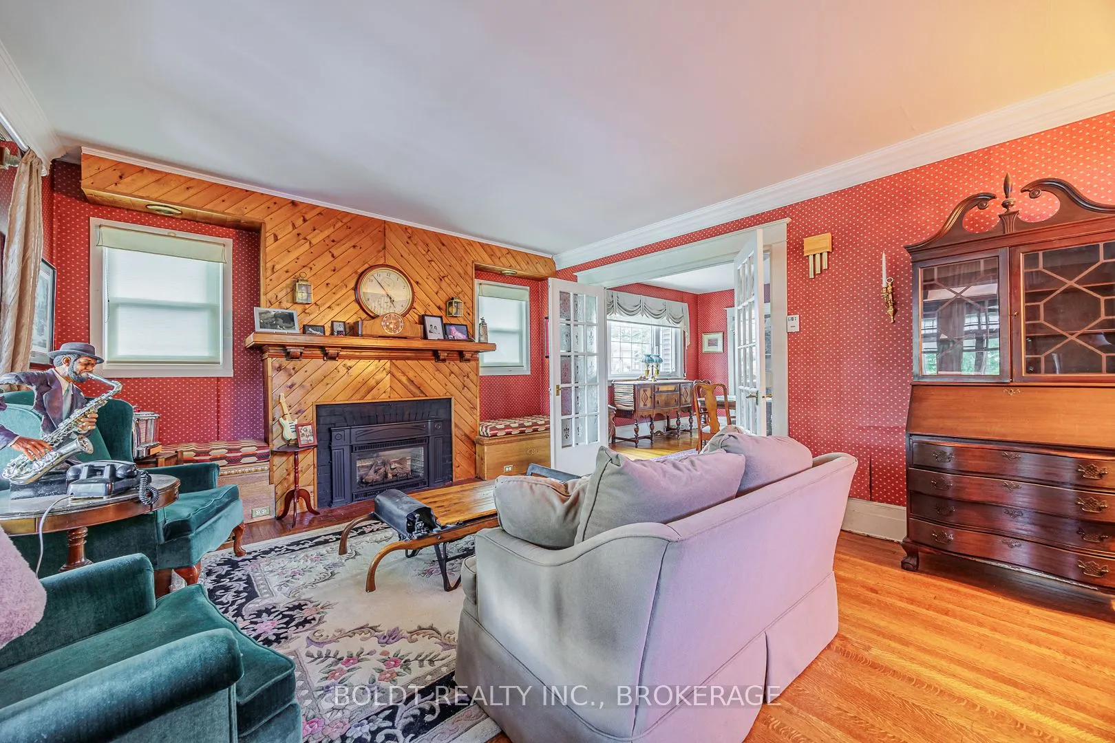 61 WELLAND Street S
