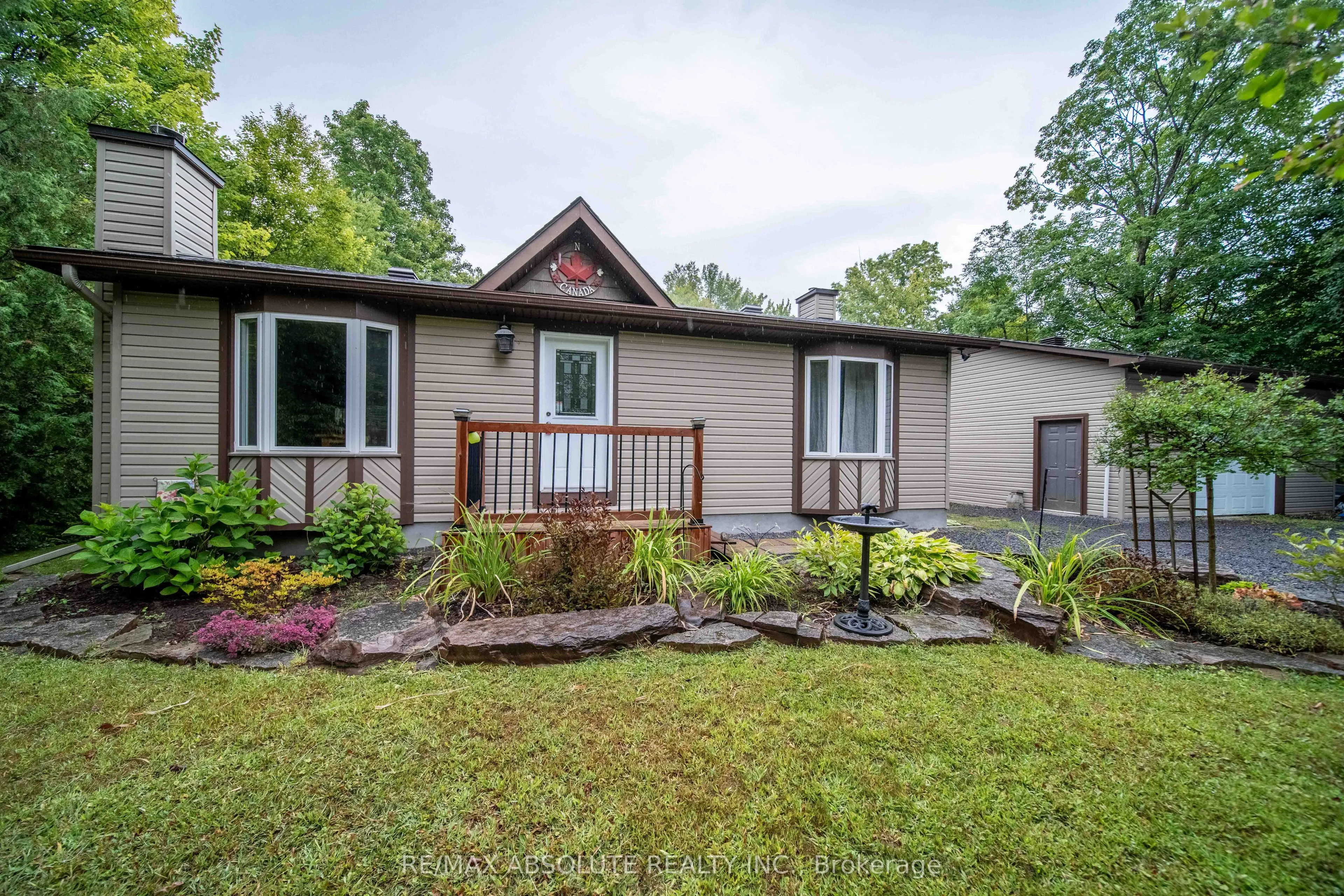 1127 Rollin Road