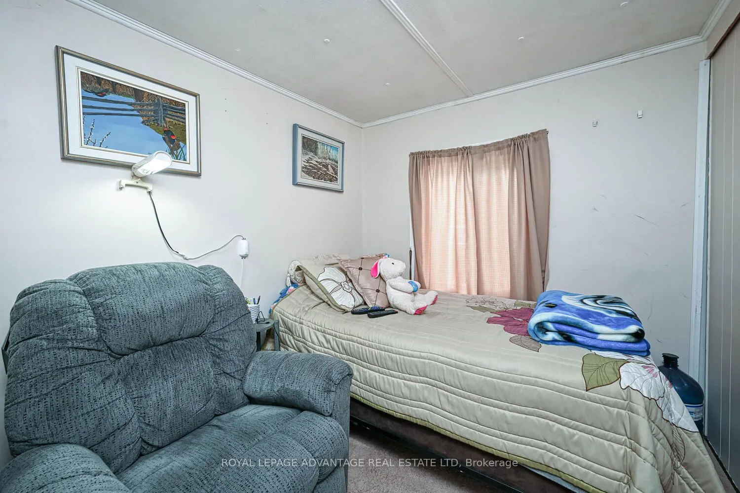 8 Bridle Path N