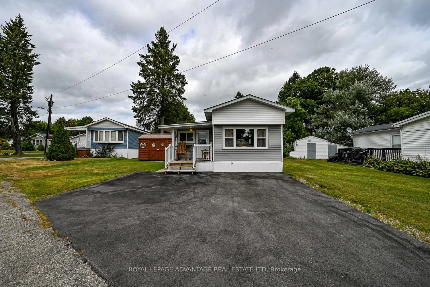 8 Bridle Path N