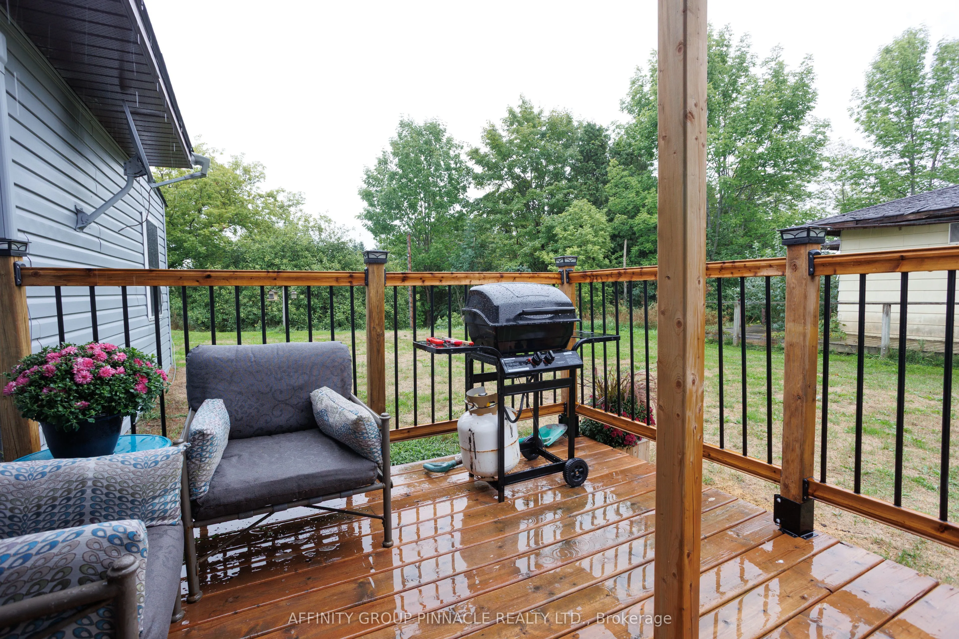 828 Northline Road