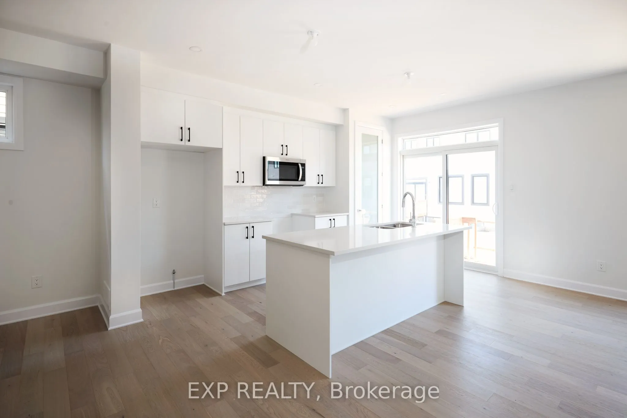 509 Roundhouse Crescent