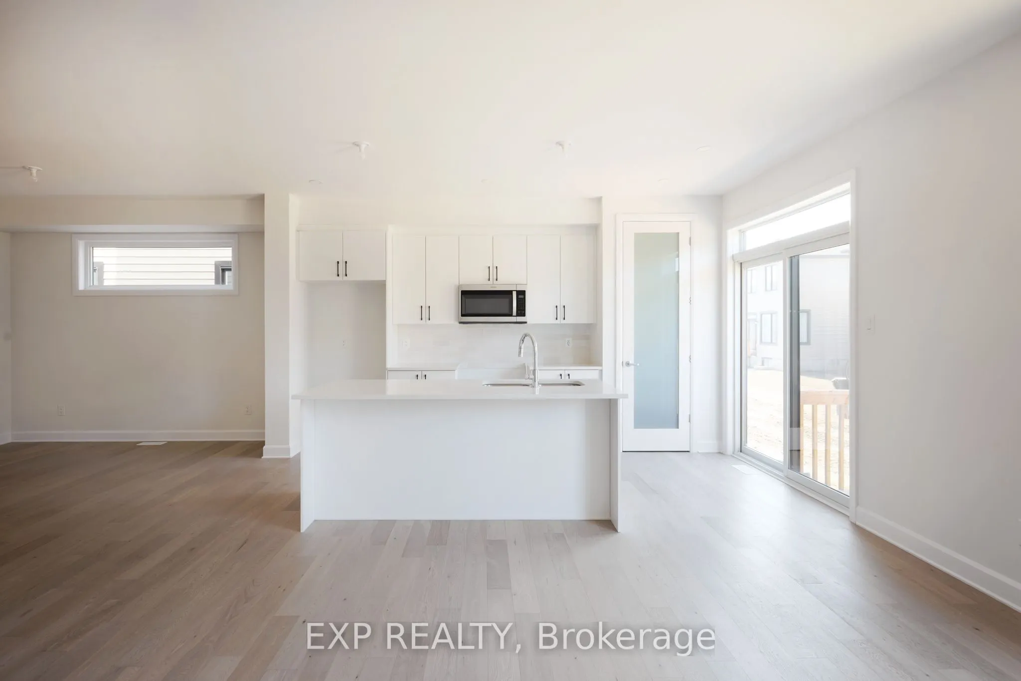 509 Roundhouse Crescent