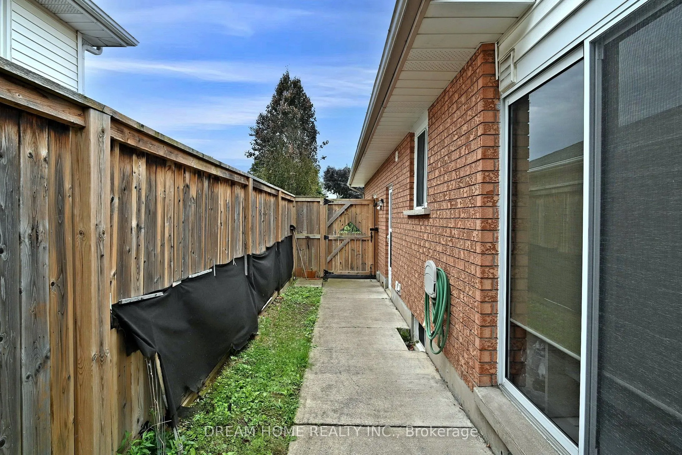 7737 Mount Carmel Boulevard