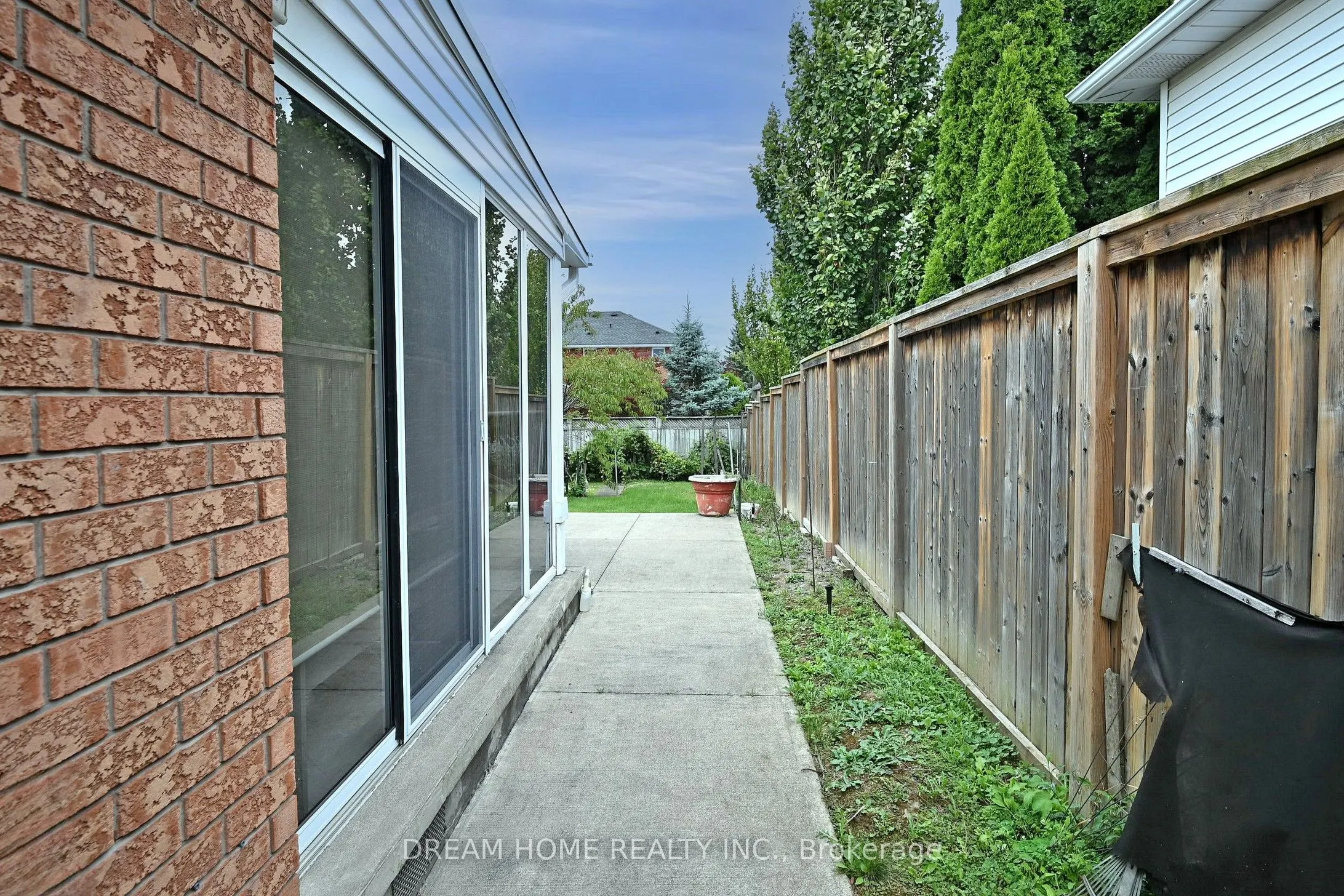 7737 Mount Carmel Boulevard
