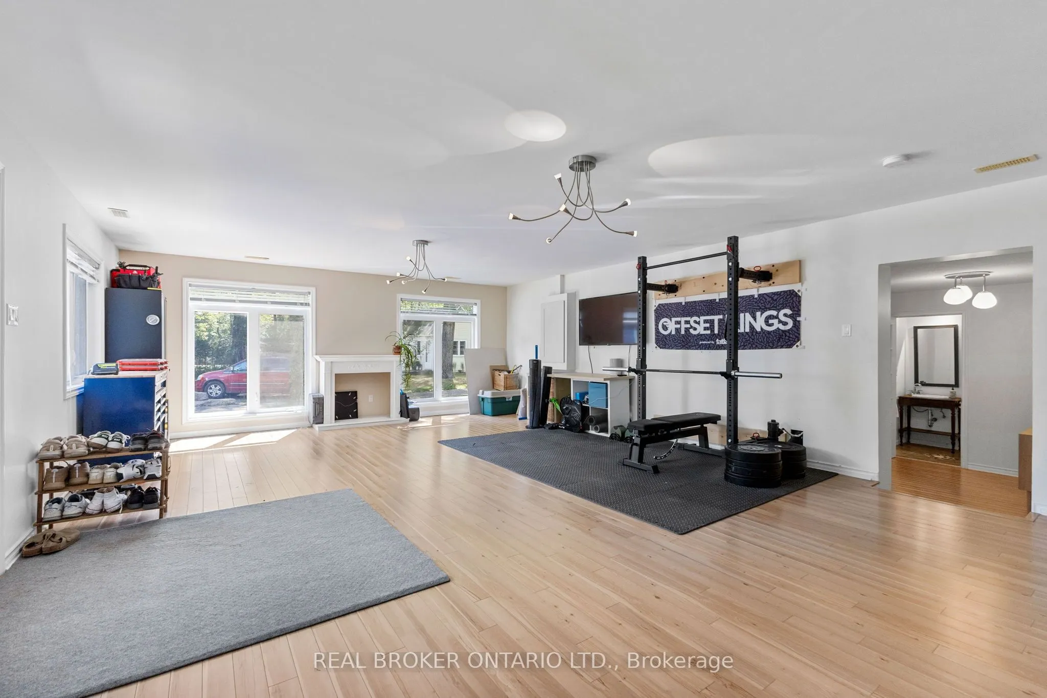 660 Bayview Drive
