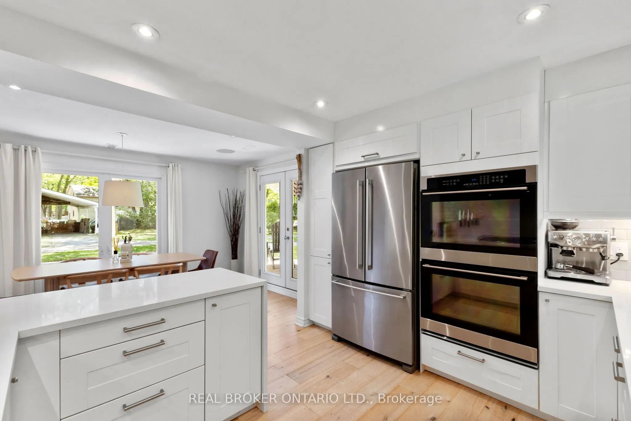 660 Bayview Drive