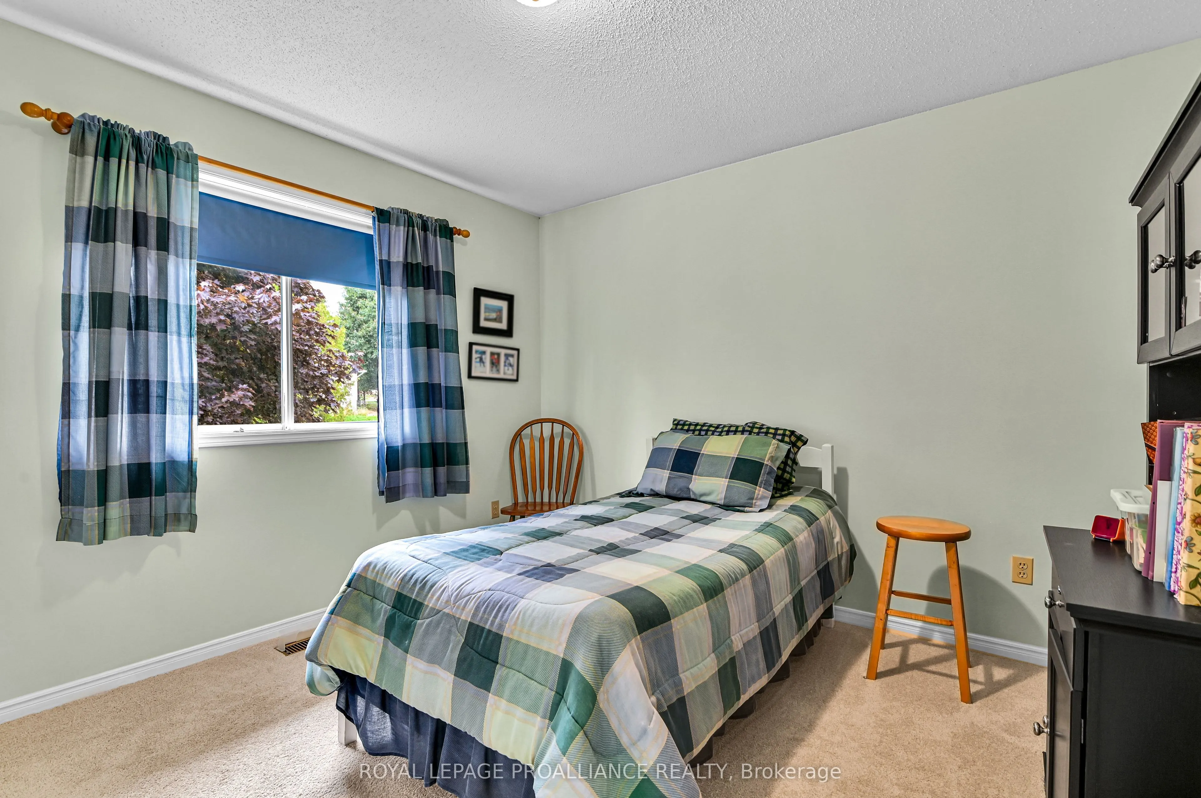 24 Bernard Crescent