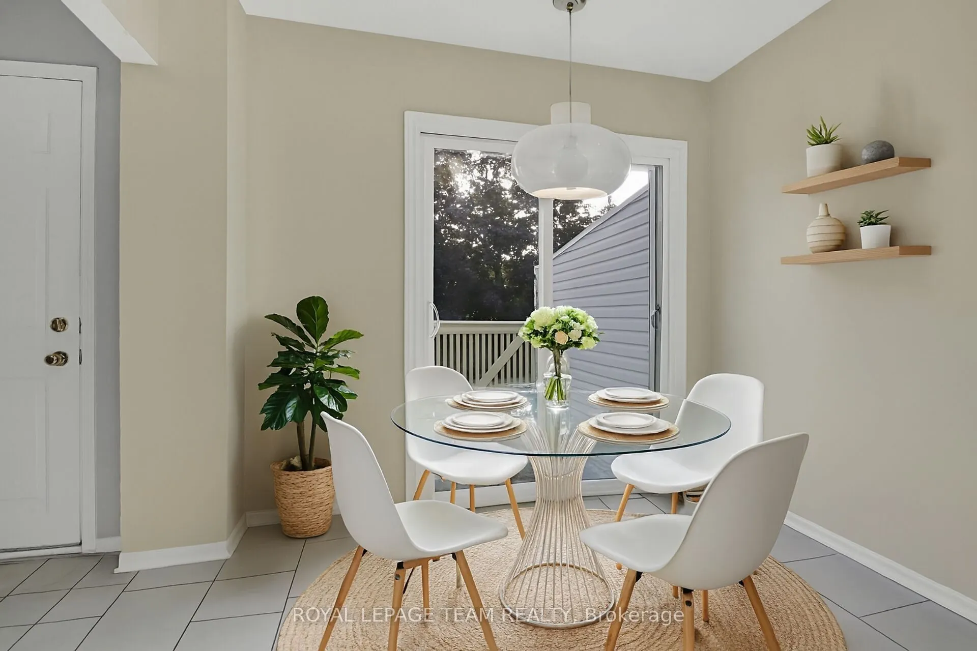 89 Thornbury Crescent