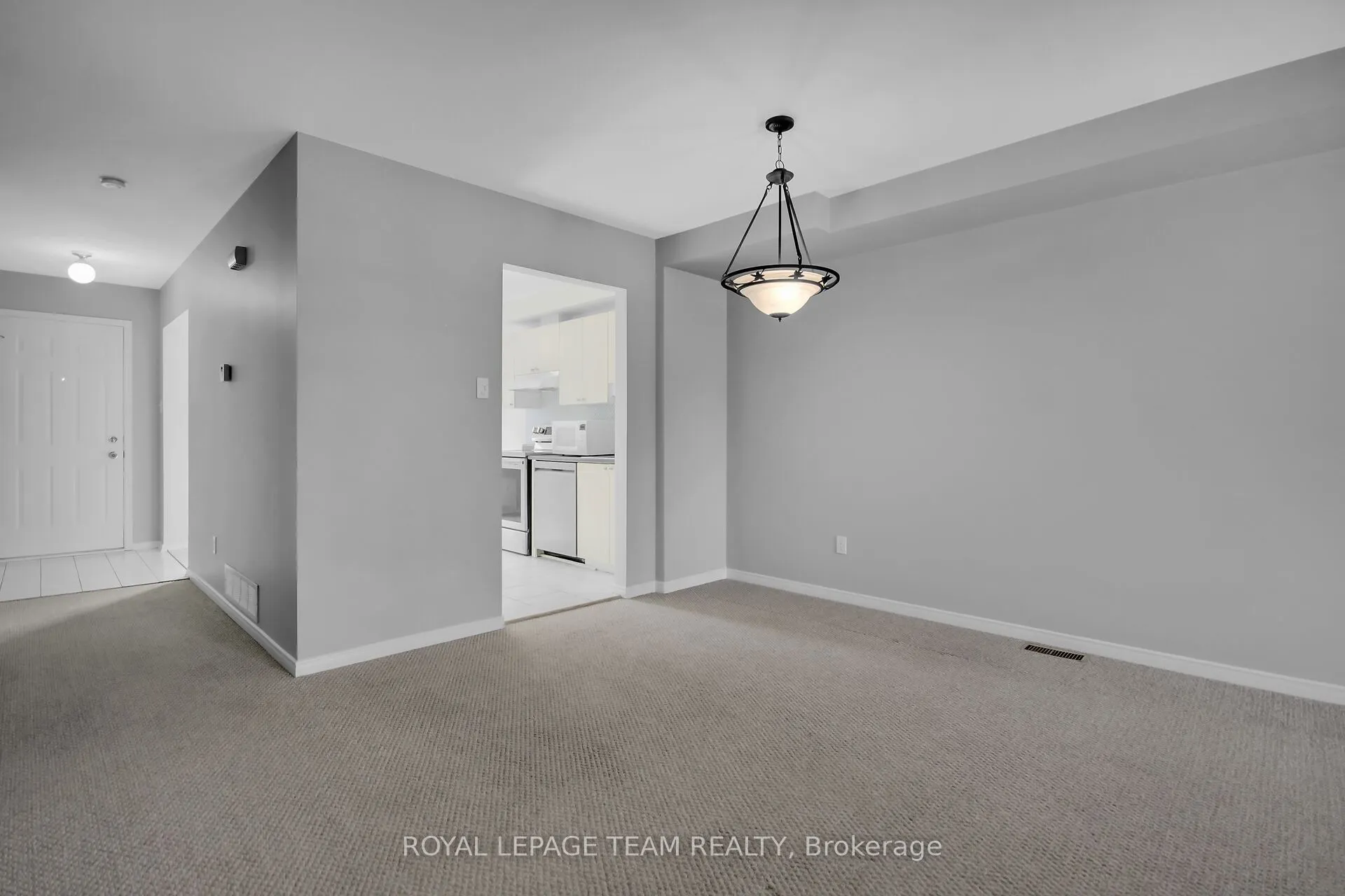 89 Thornbury Crescent