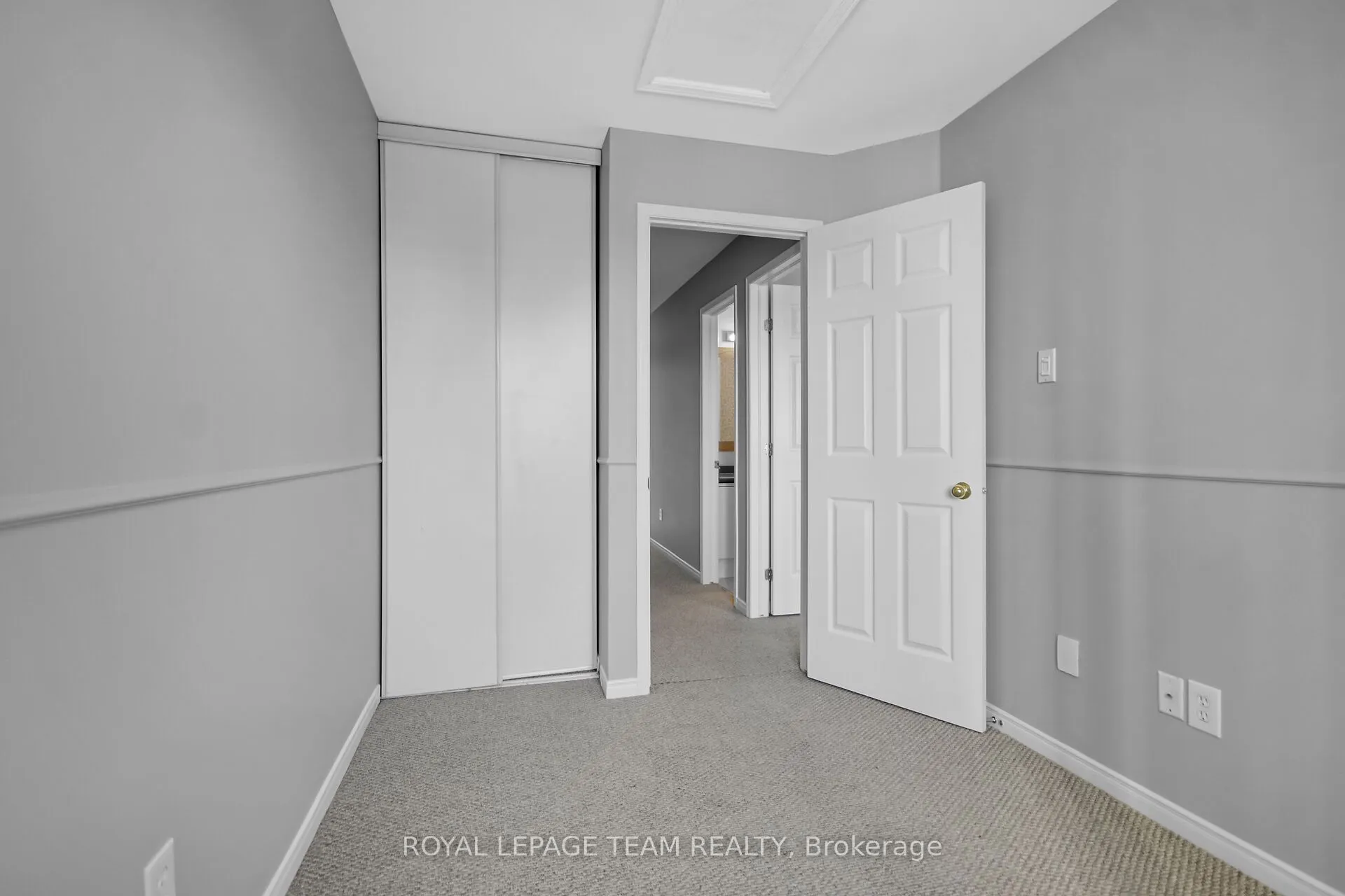 89 Thornbury Crescent