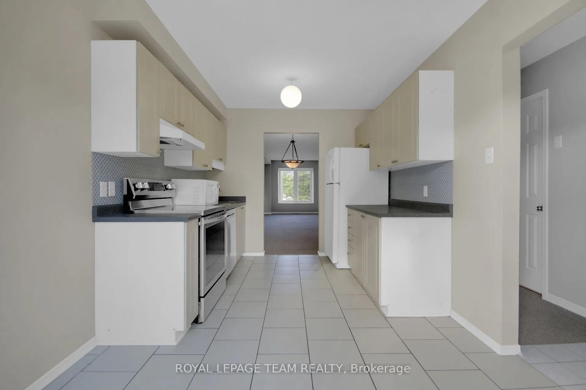 89 Thornbury Crescent