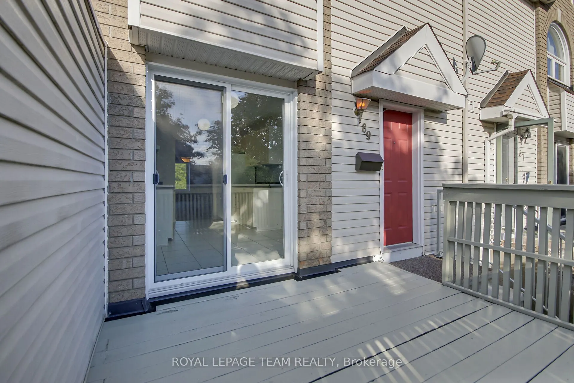 89 Thornbury Crescent