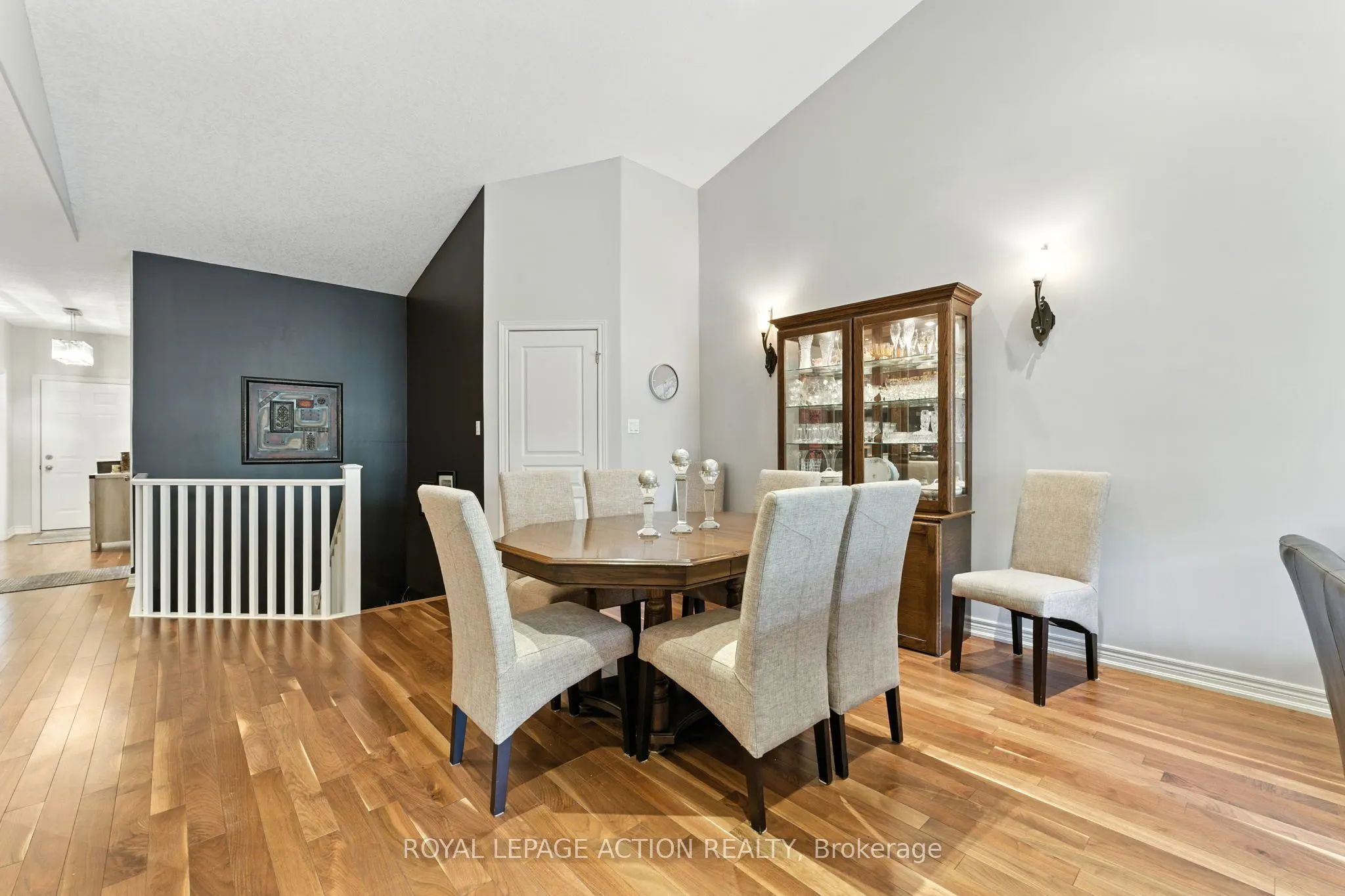 655 Park Road N, #2