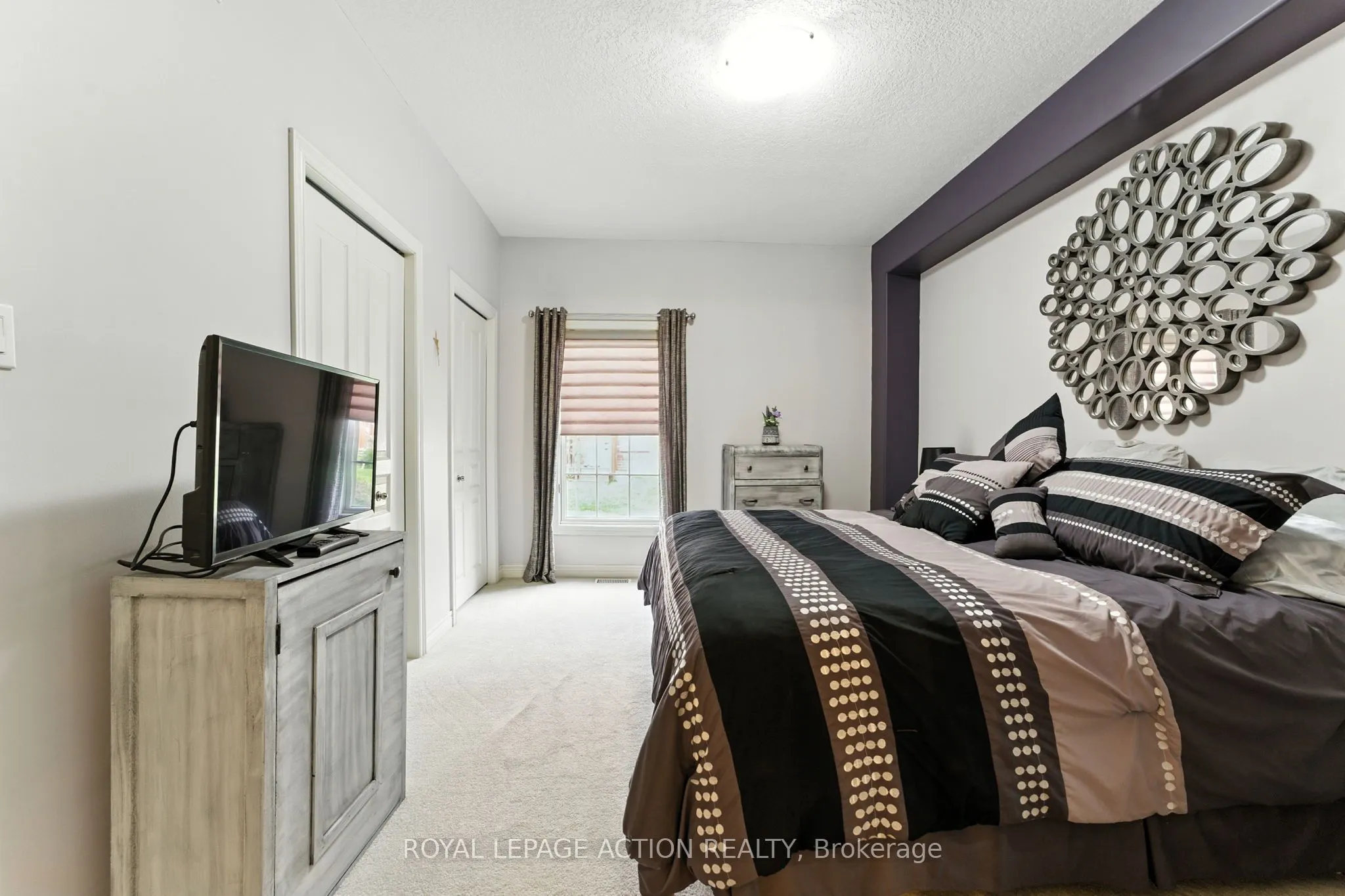 655 Park Road N, #2
