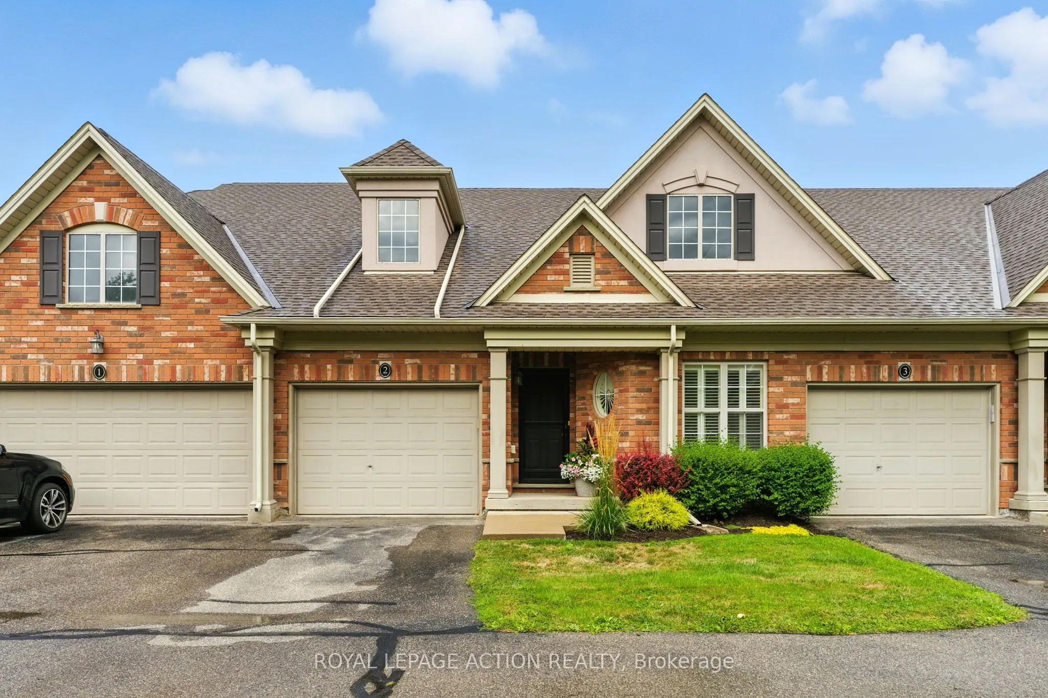 655 Park Road N, #2