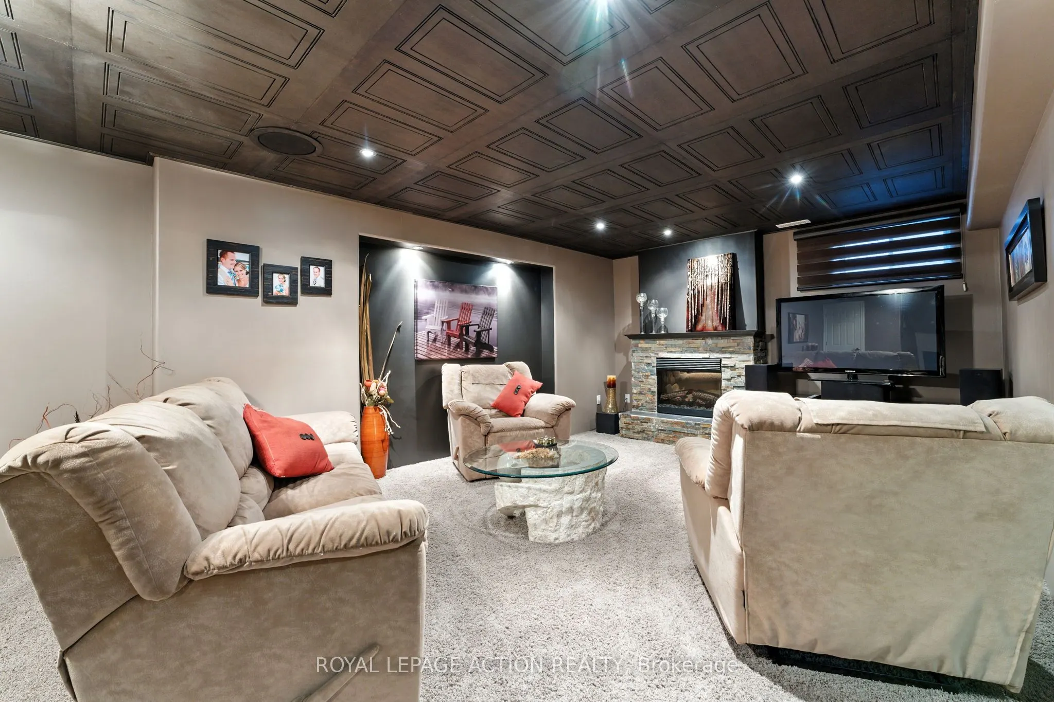 655 Park Road N, #2