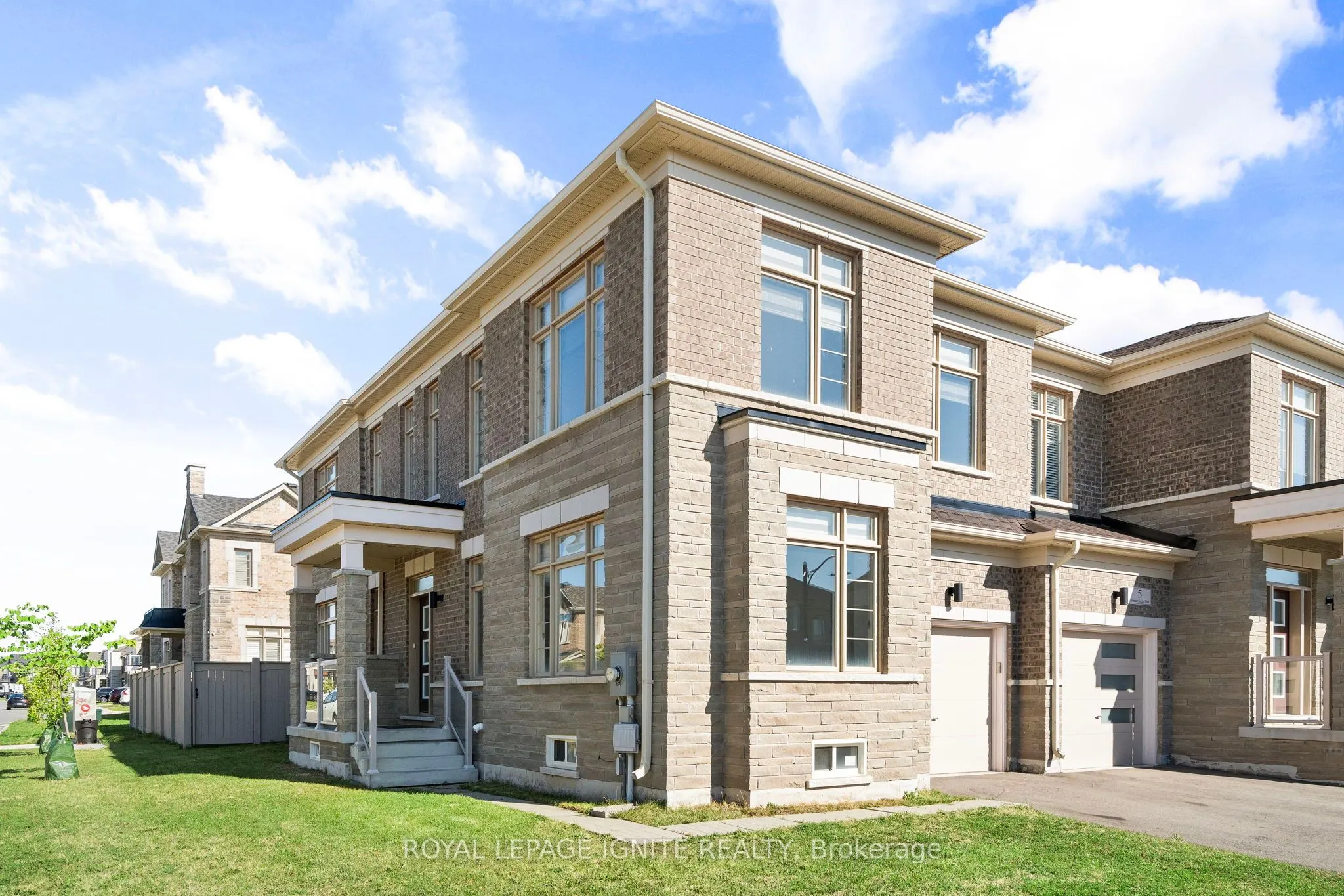 3 Mountain Heights Place