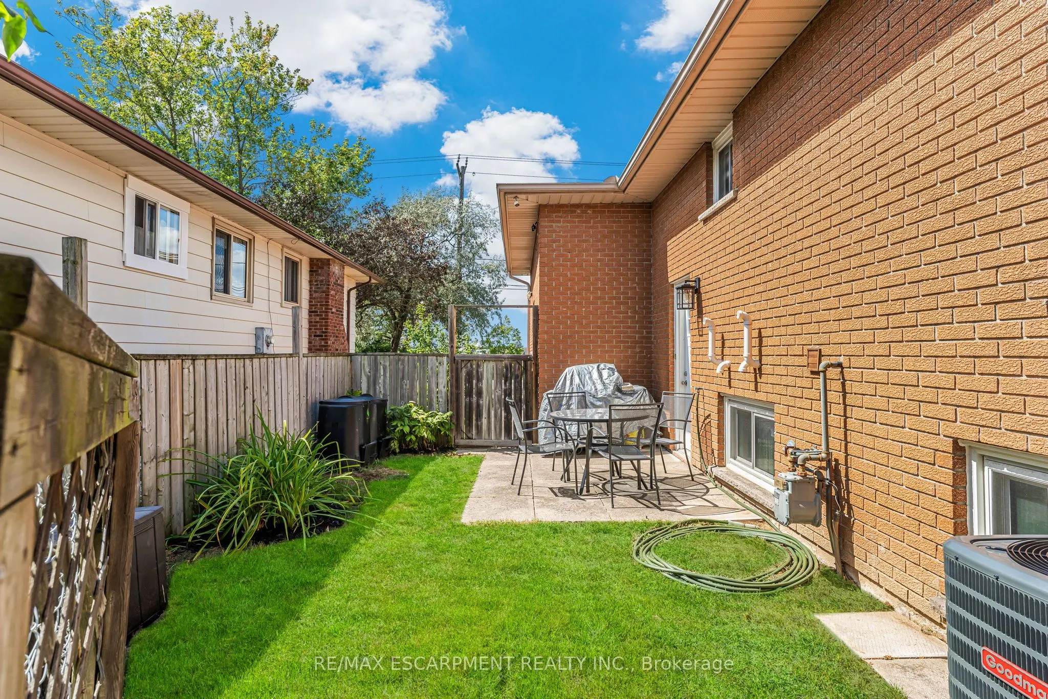 21 South Grimsby Road 5