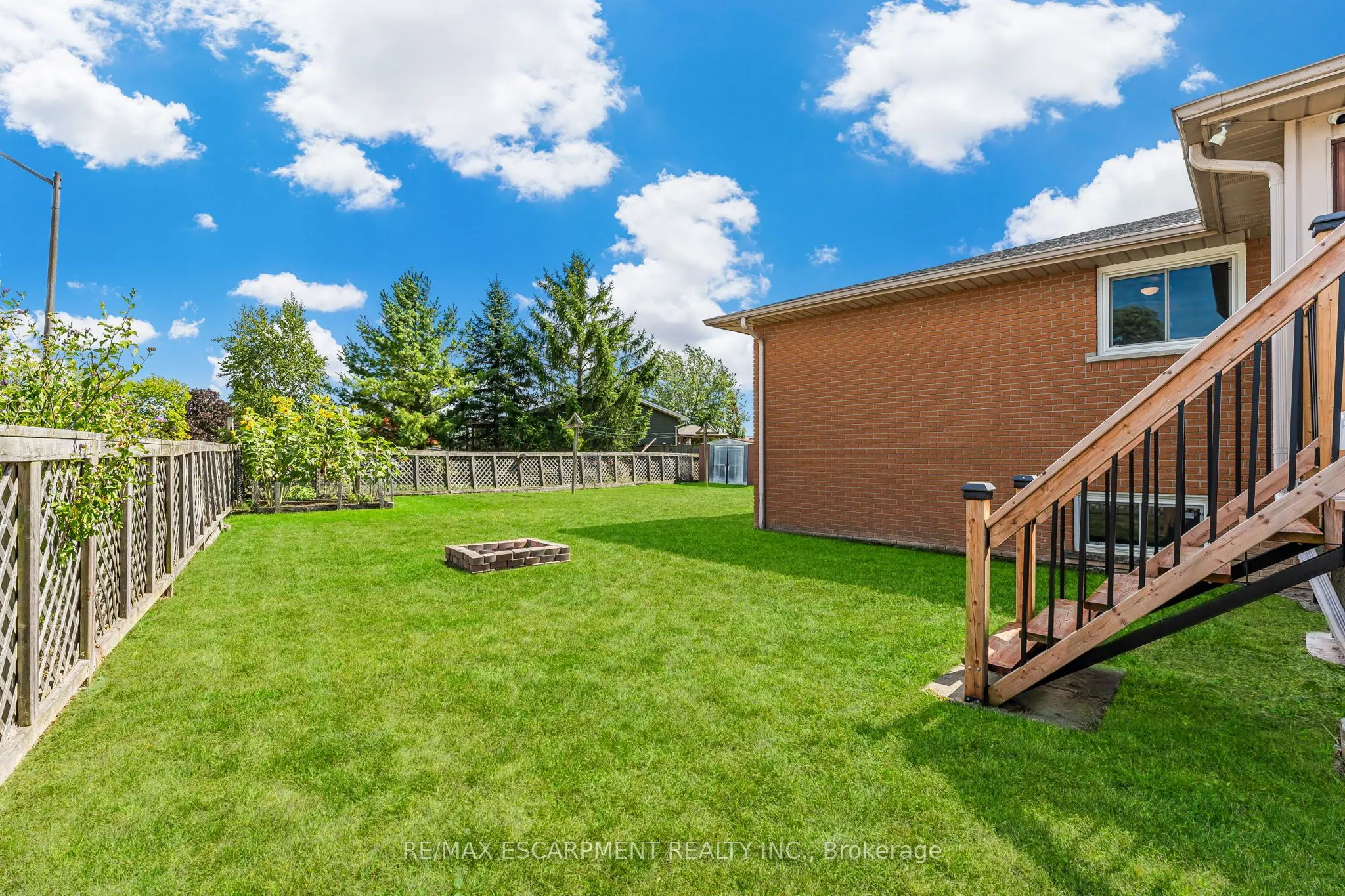21 South Grimsby Road 5