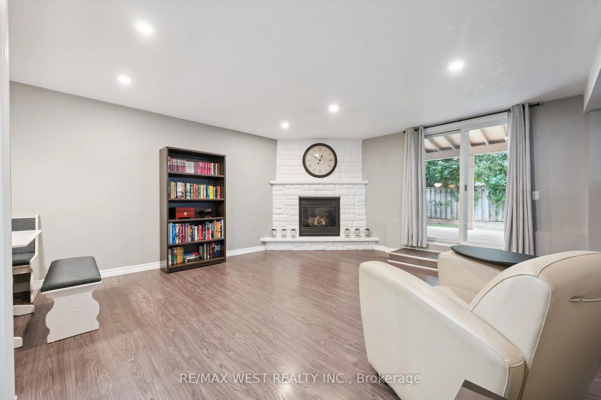 420 Starwood Drive