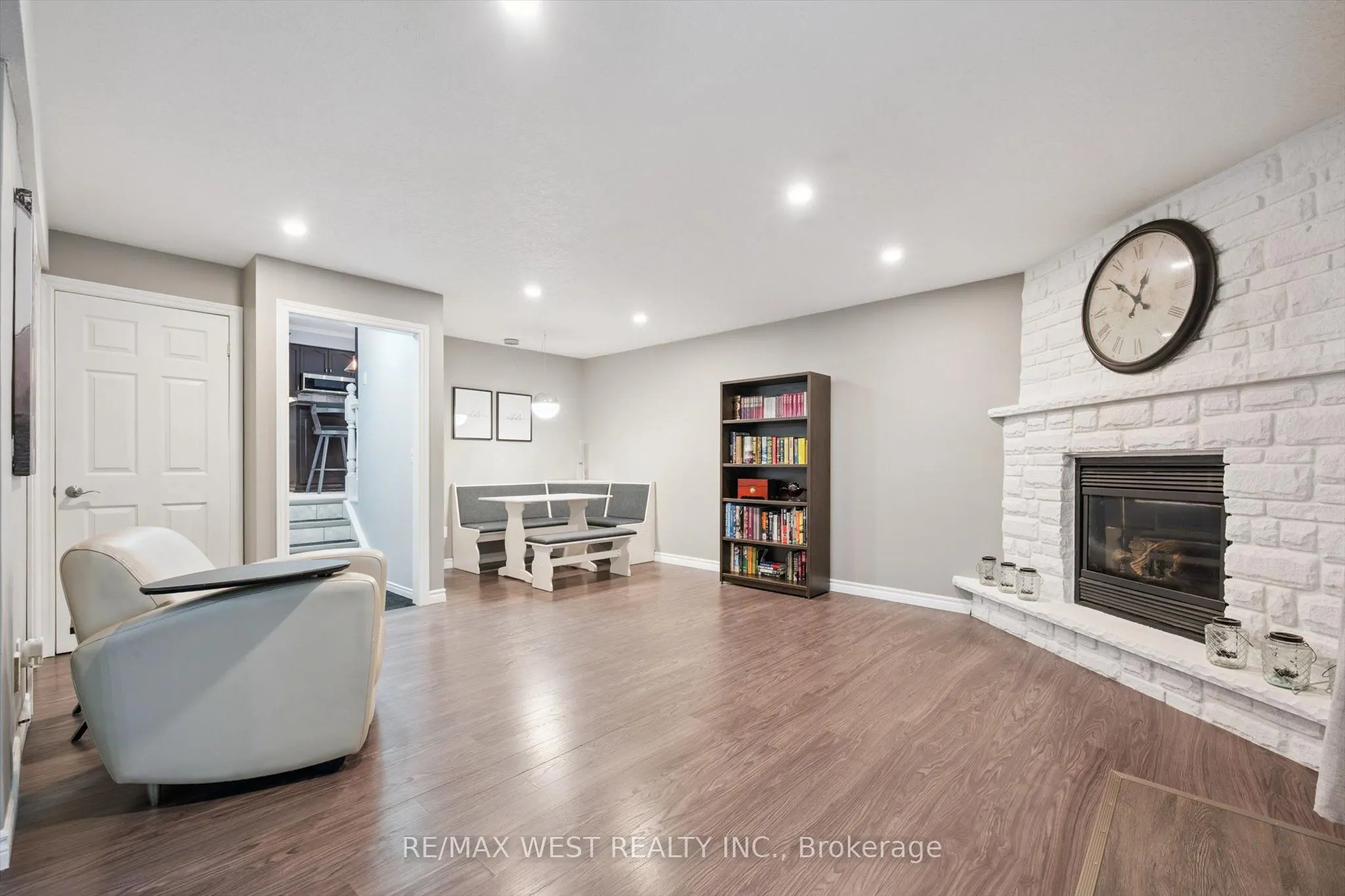 420 Starwood Drive