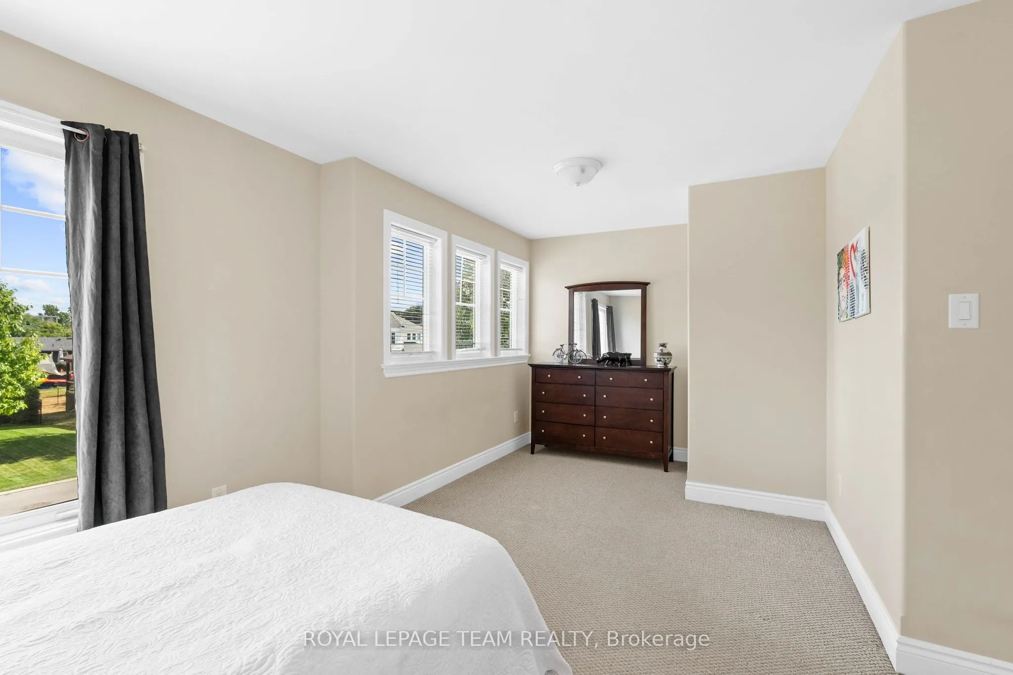 221 Santiago Street