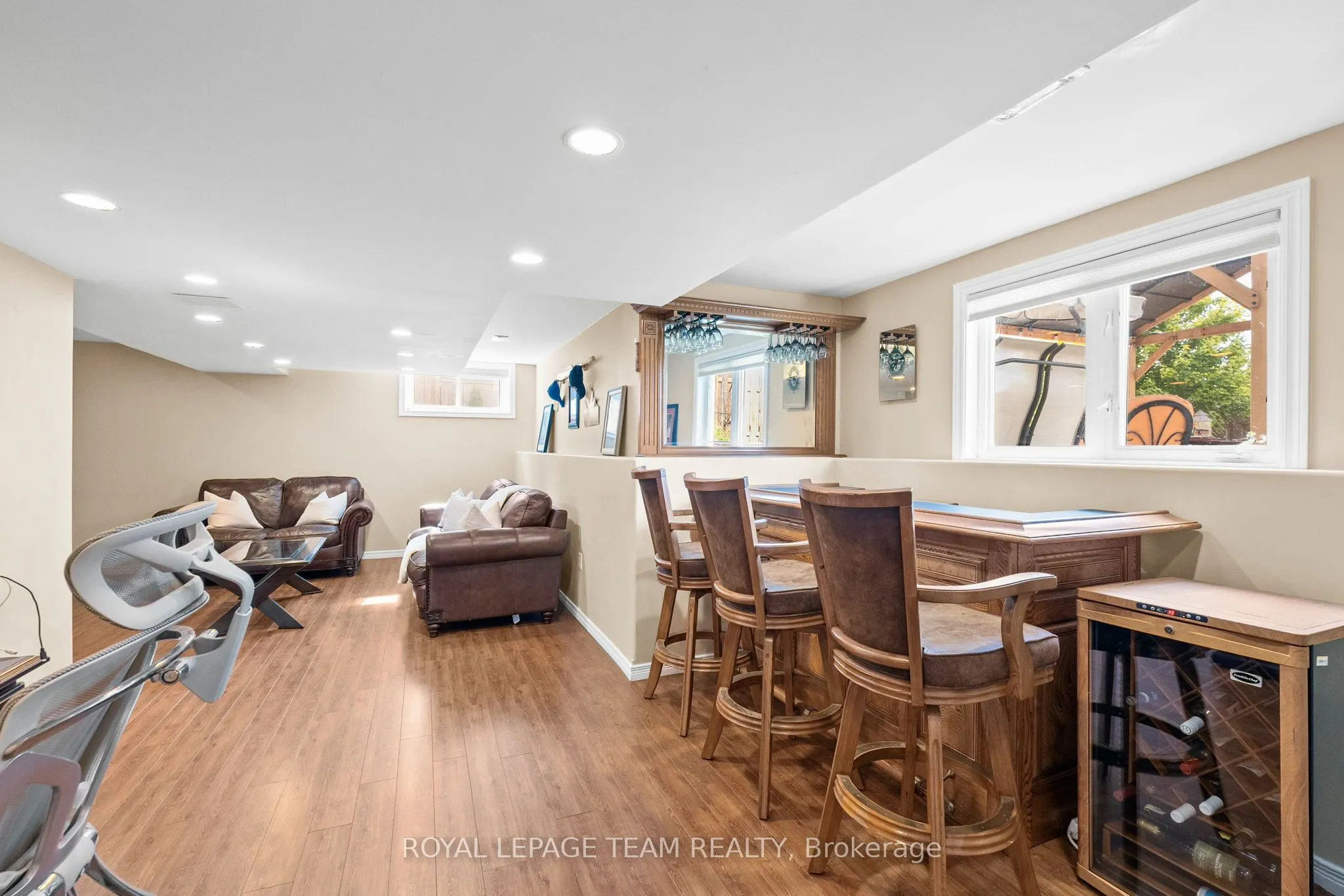 221 Santiago Street
