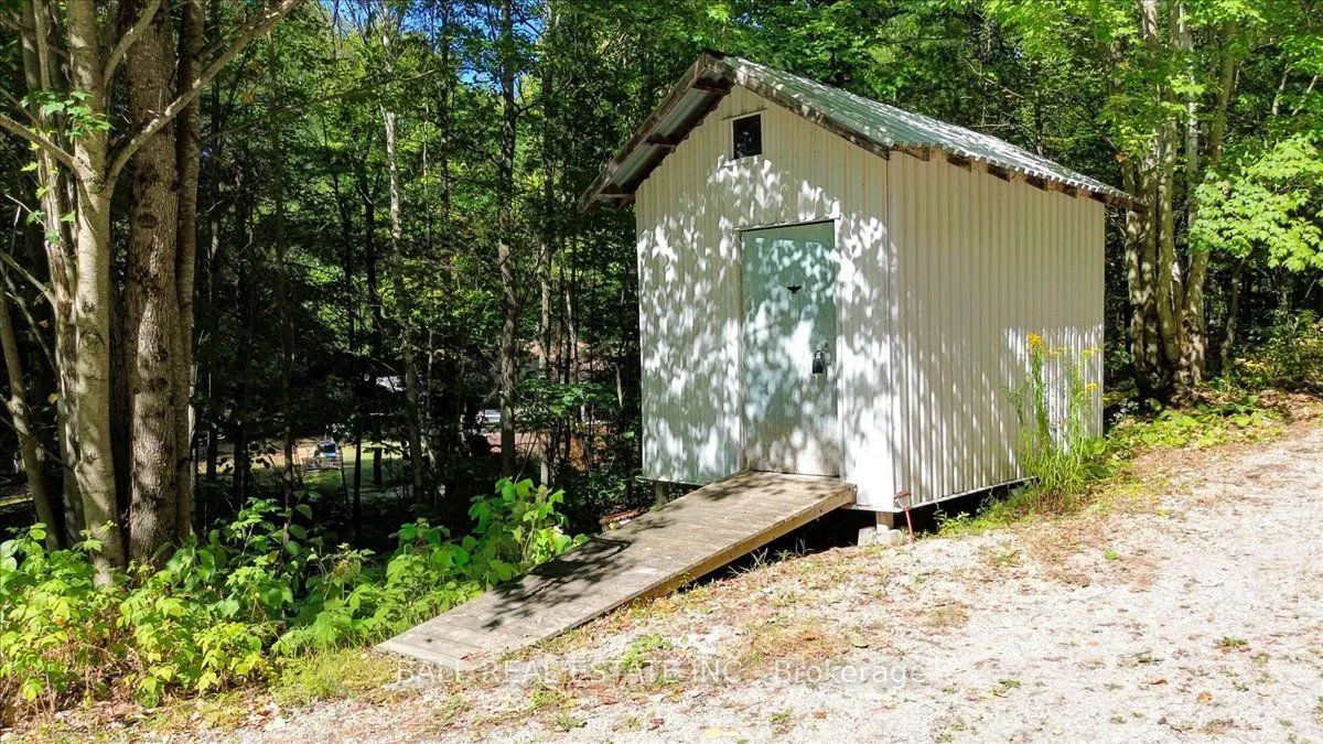 51 Lucerne Lake Drive
