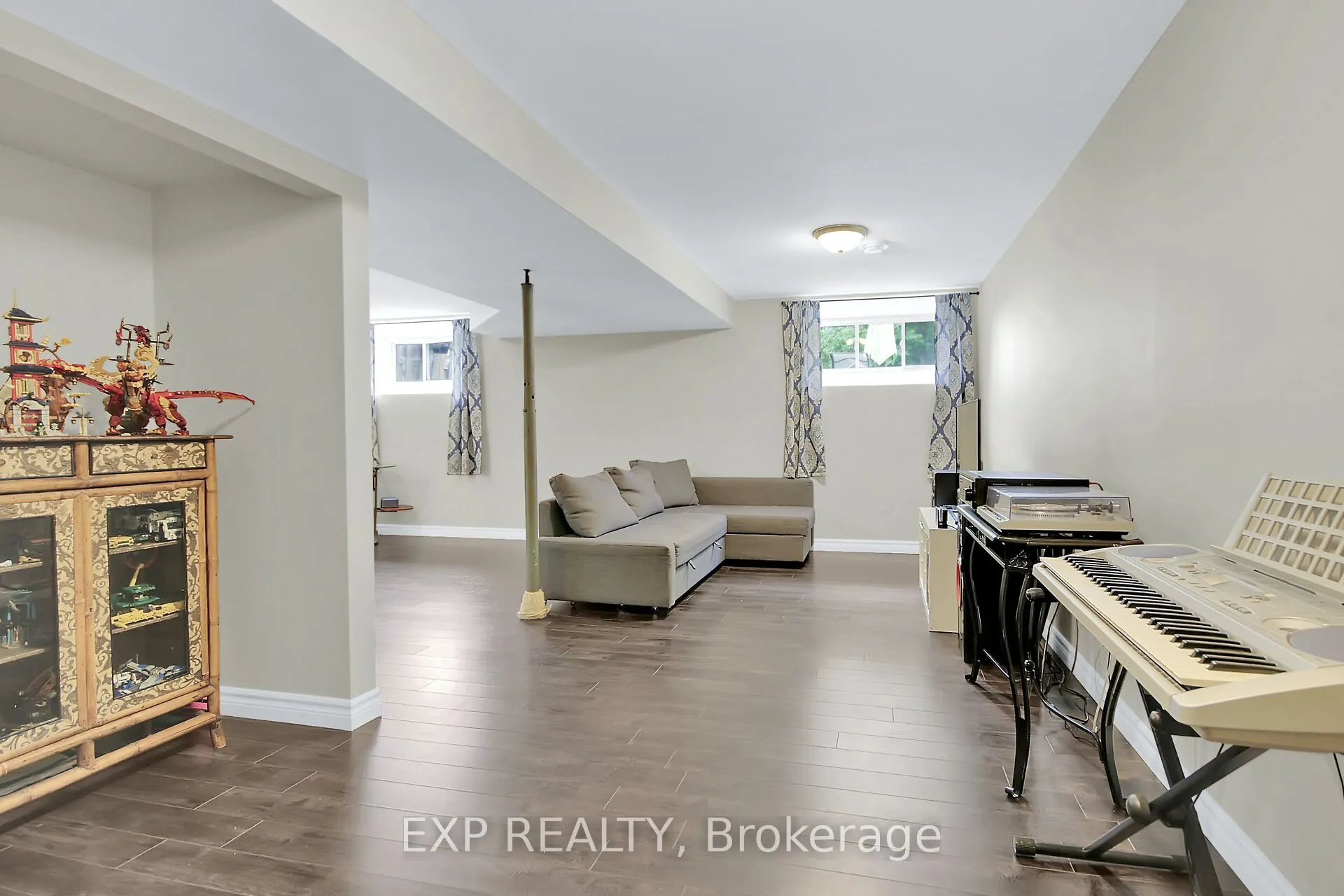 332 Finner Court