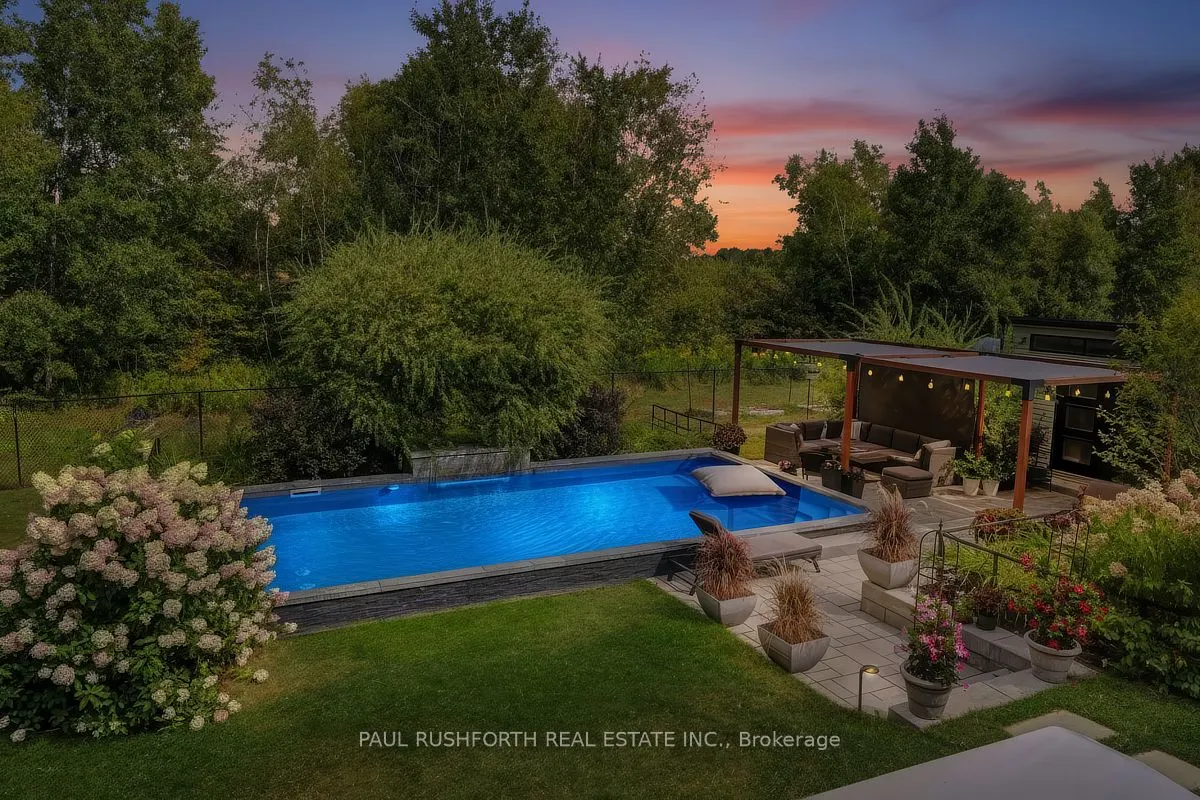 2189 Onyx Street