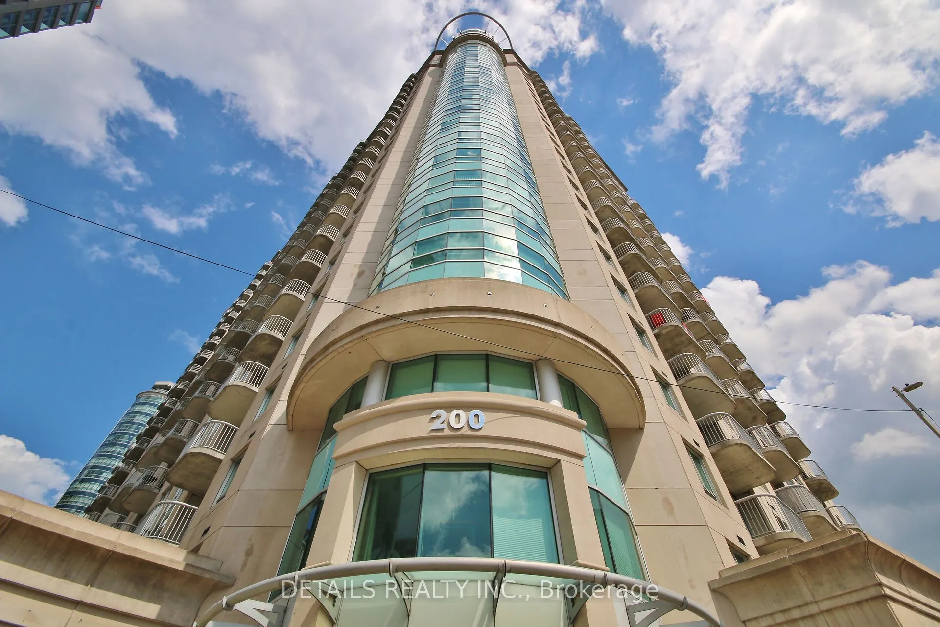 200 Rideau Street, #1202