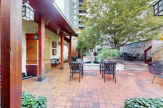 523 Richmond Street
