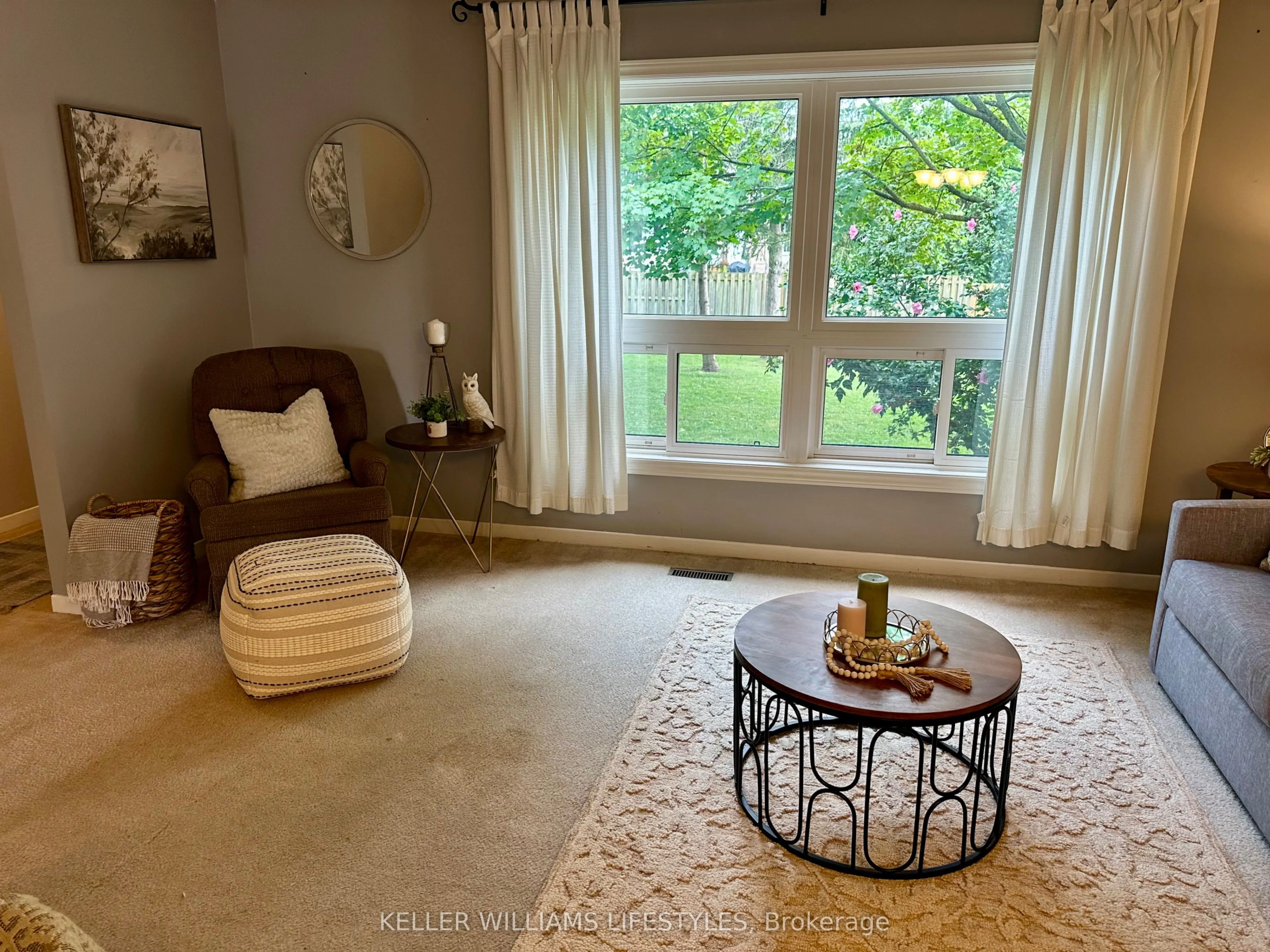 89 Highview Avenue E, #26