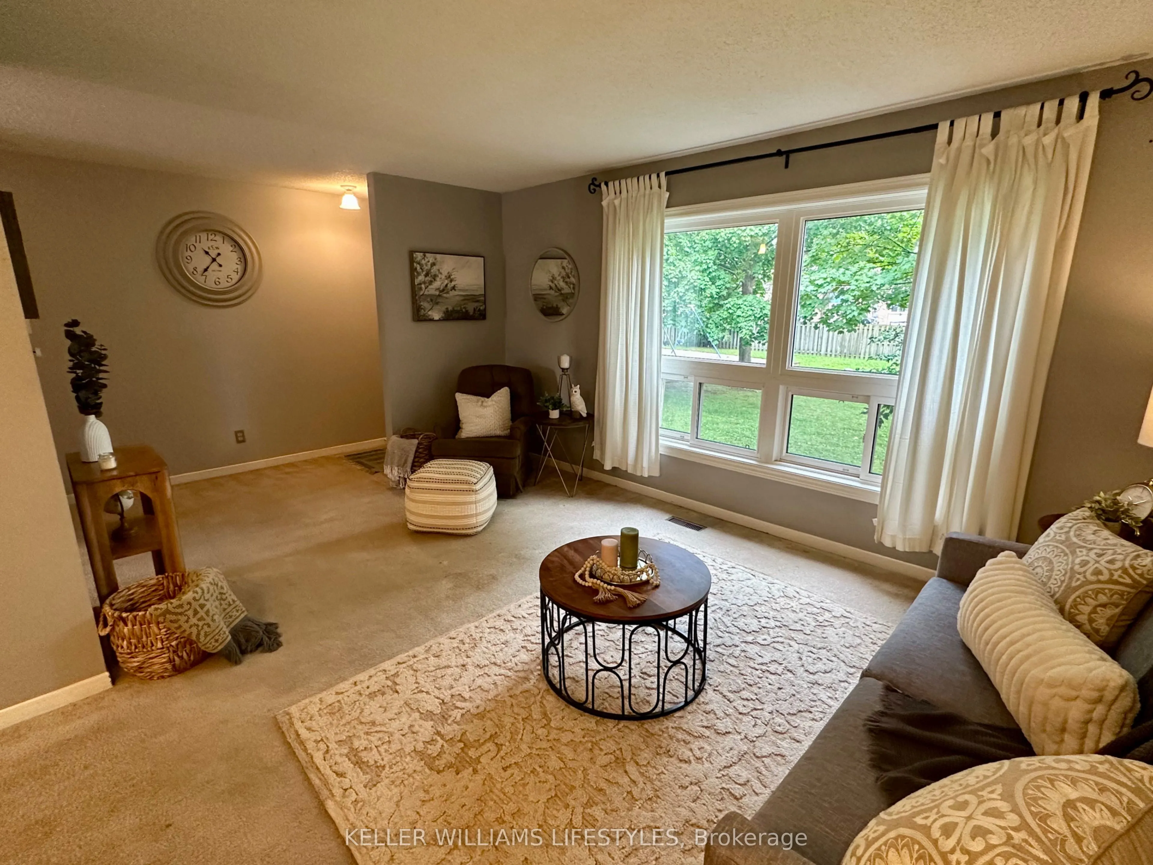 89 Highview Avenue E, #26