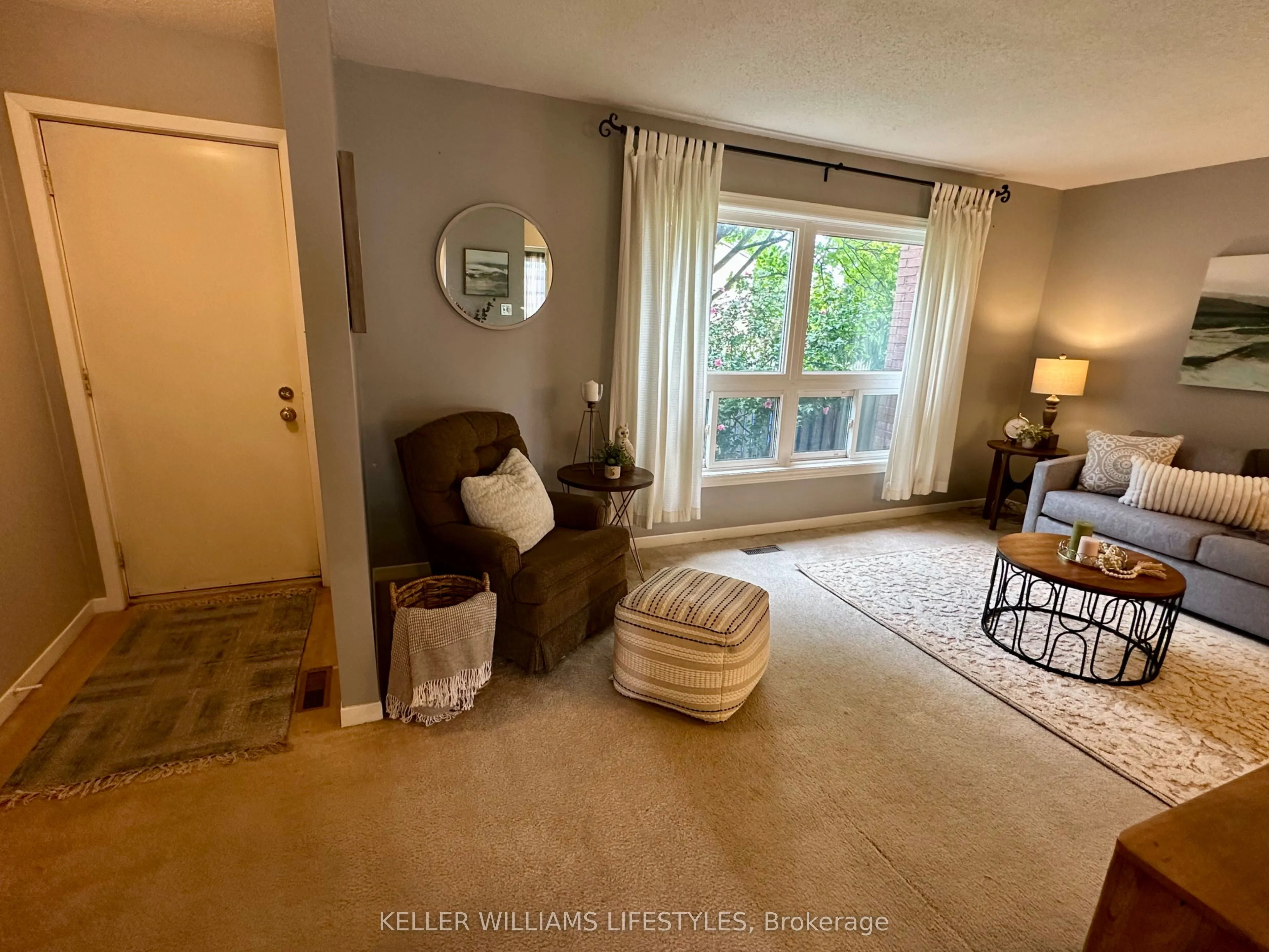 89 Highview Avenue E, #26