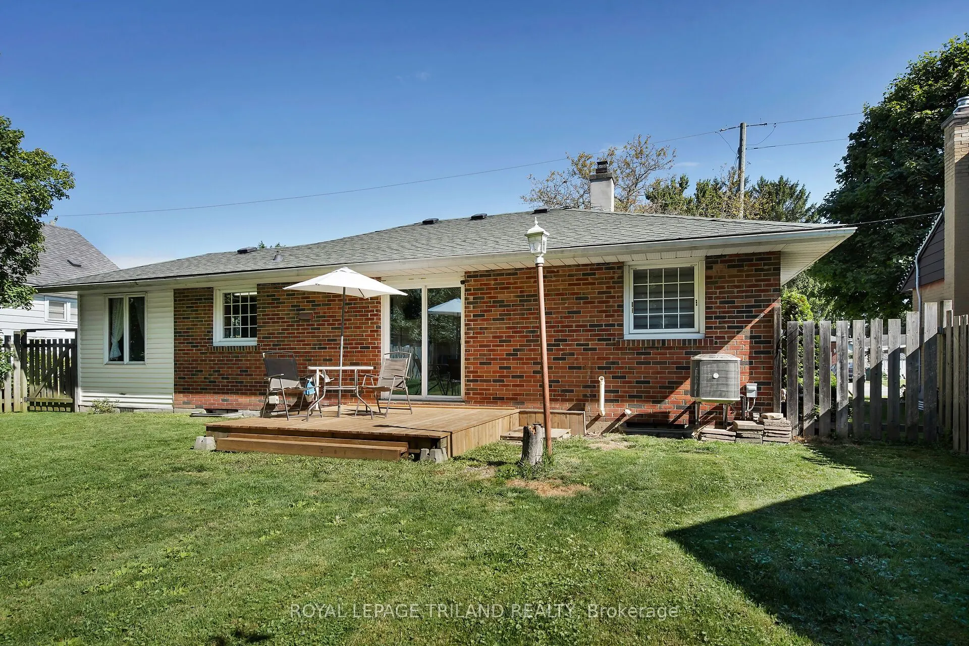 61 Churchill Crescent