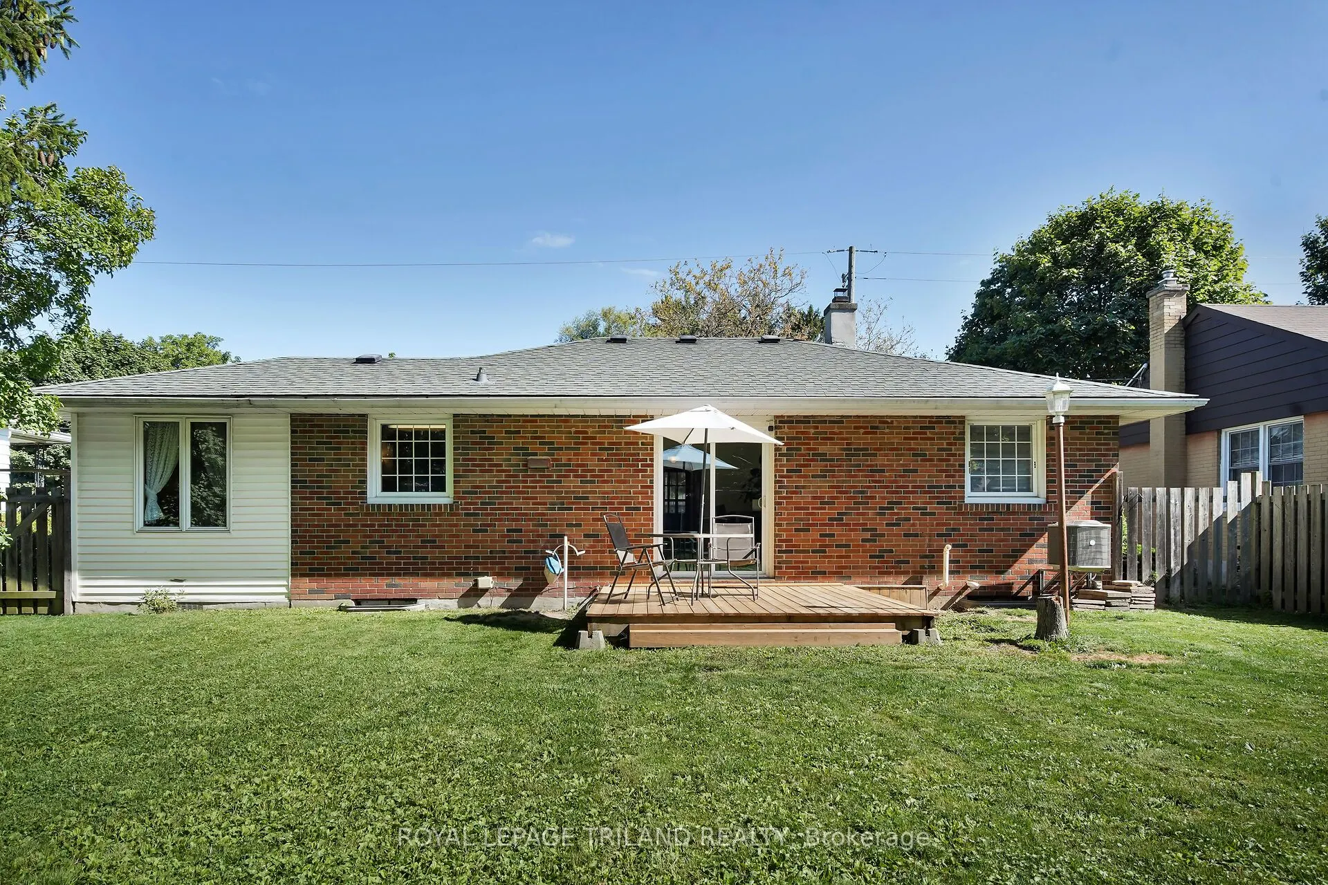 61 Churchill Crescent