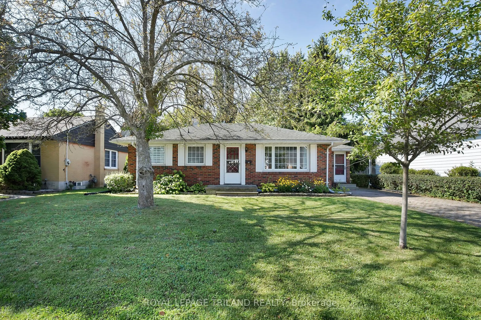 61 Churchill Crescent