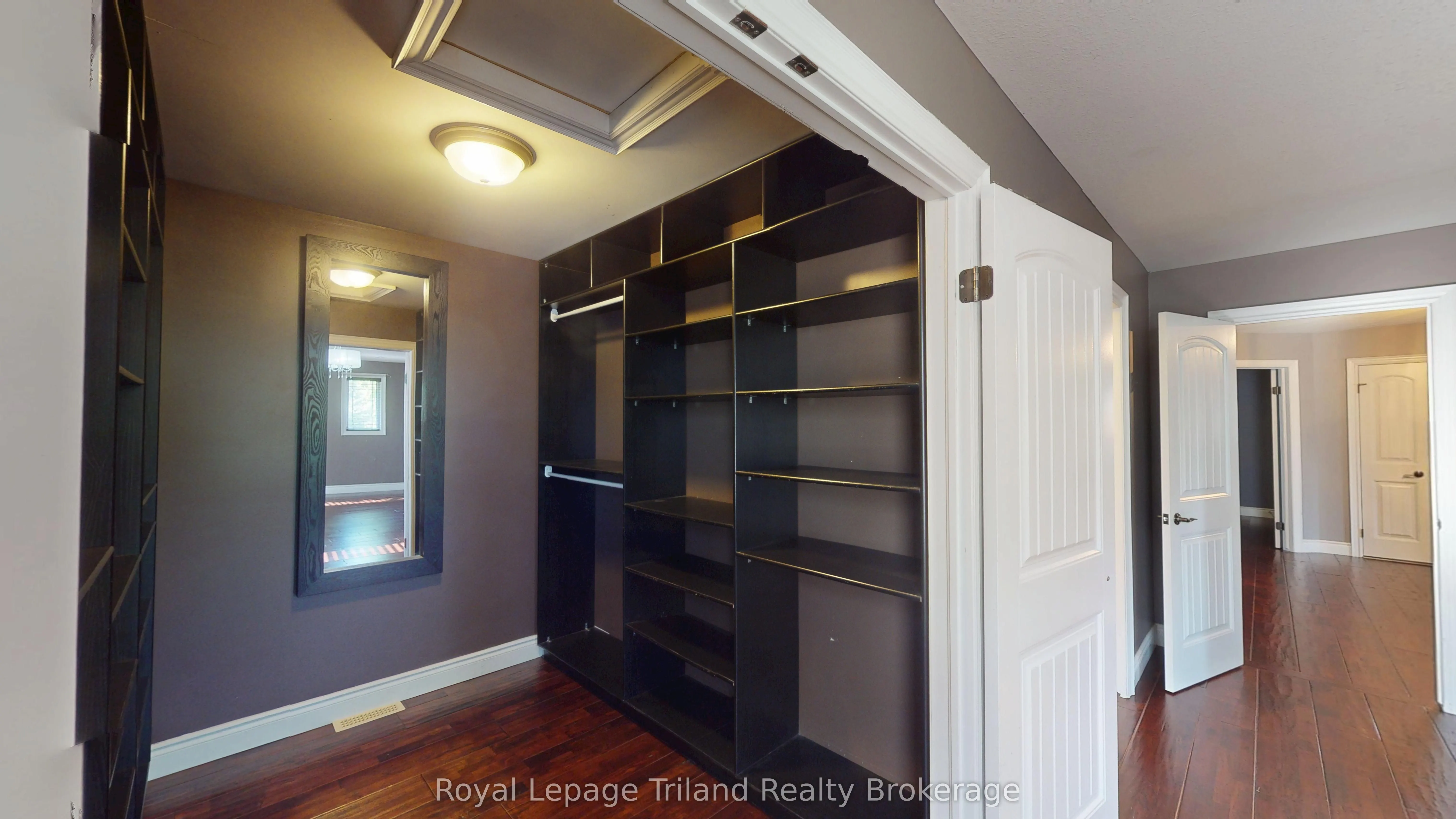 107 Forestway Trail
