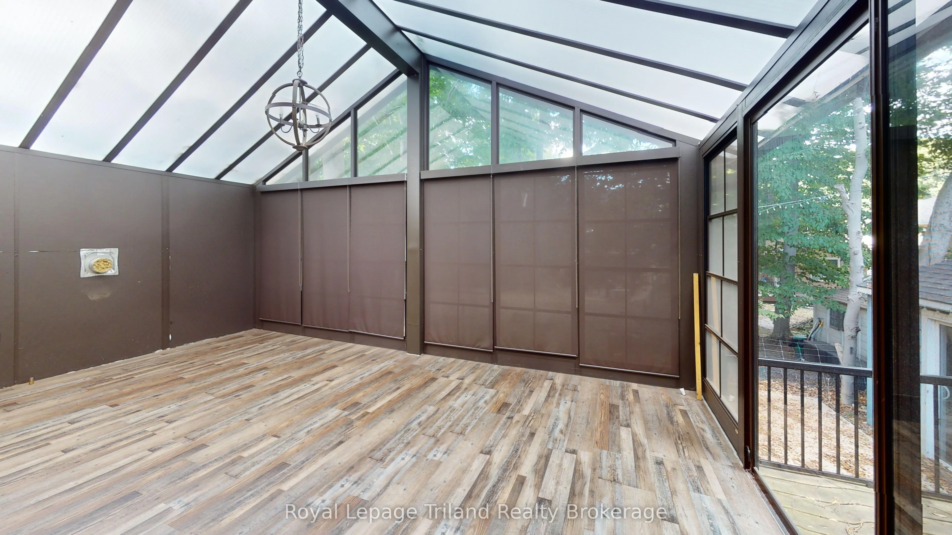 107 Forestway Trail