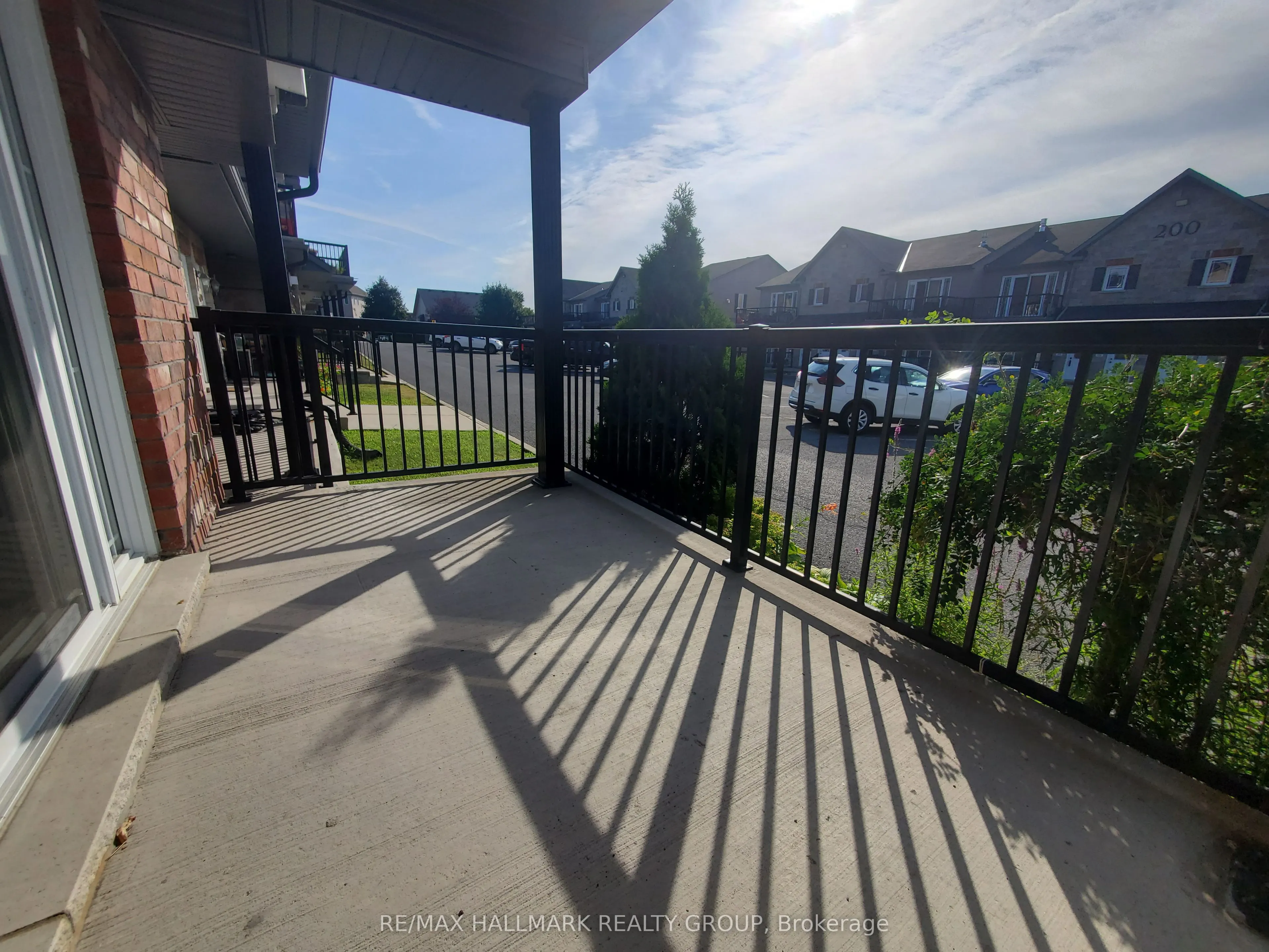 201 Eliot Drive, #404