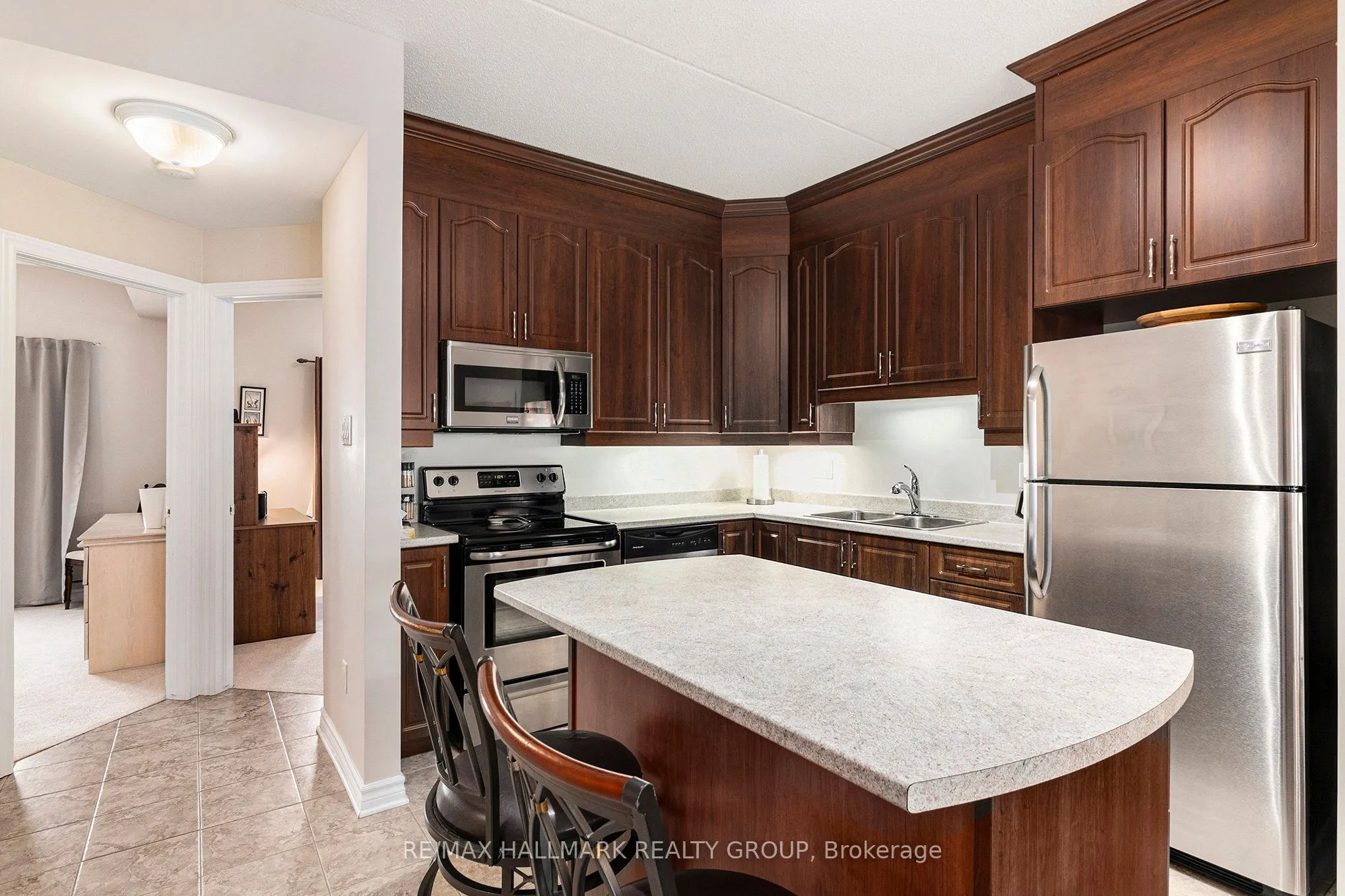 201 Eliot Drive, #404