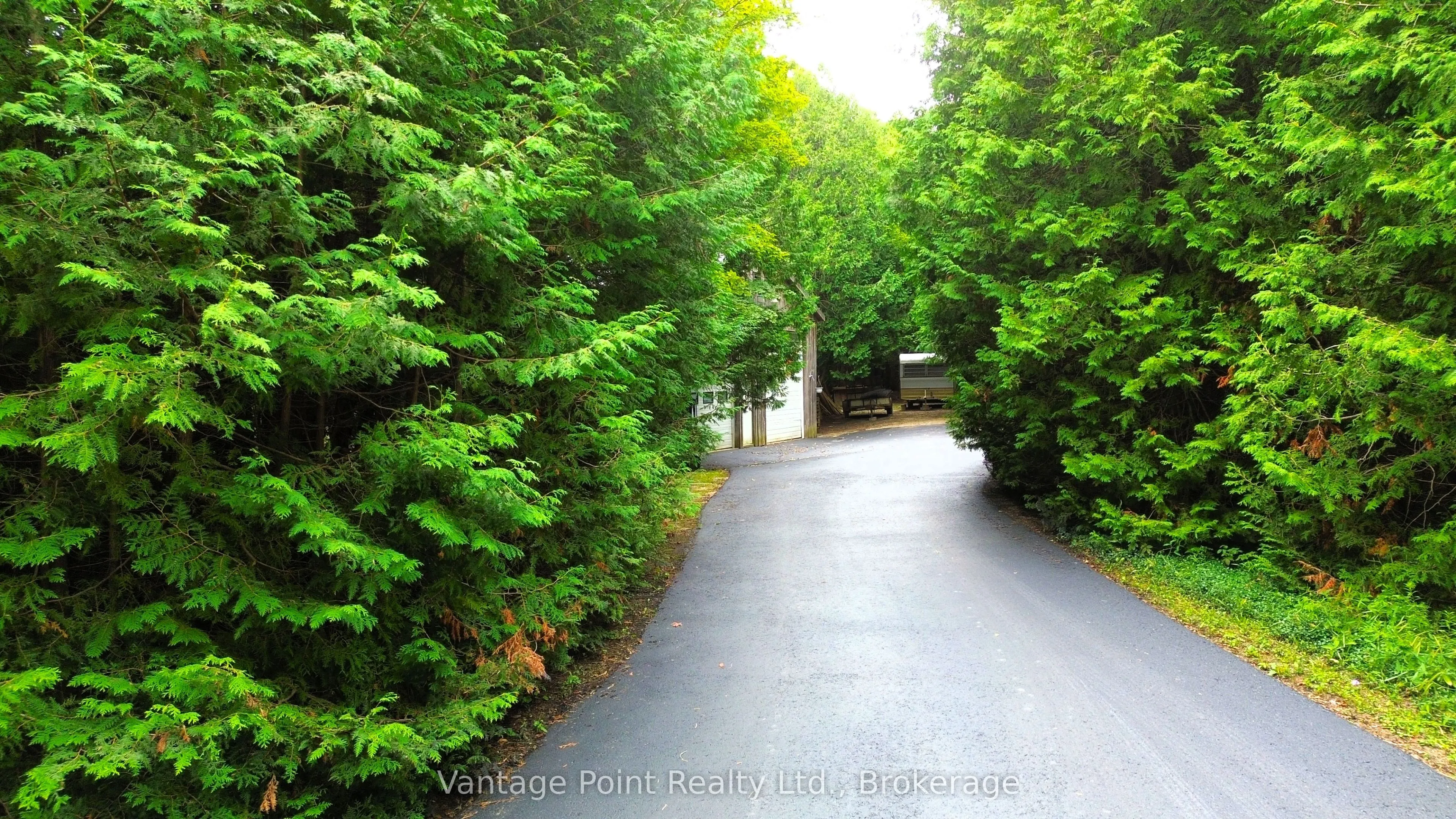 574256 40 Side Road
