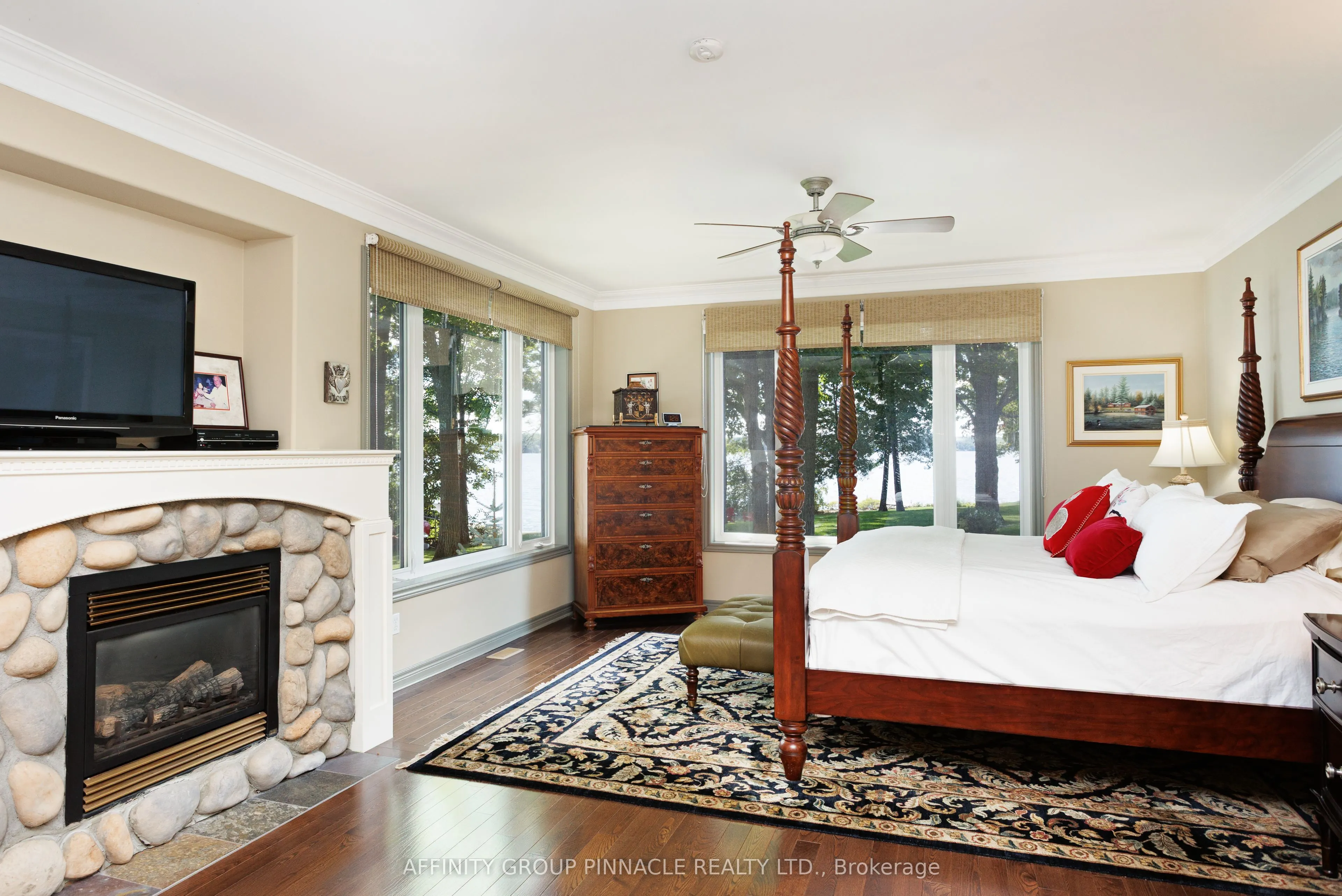 12 Edgewood Drive