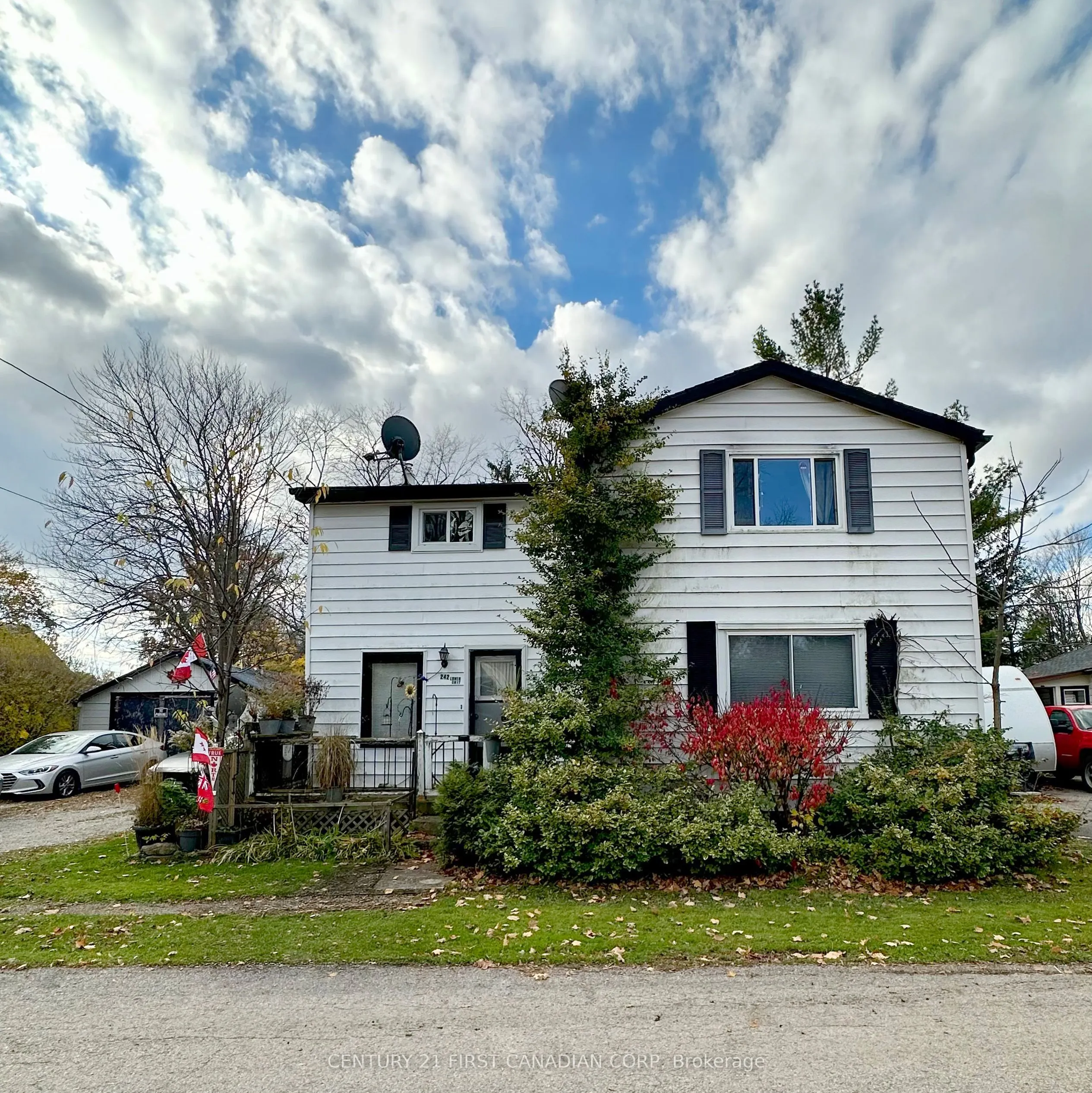 242 Victoria Street
