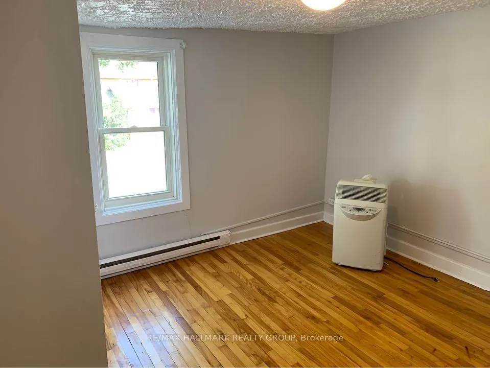 62-64 COBOURG Street